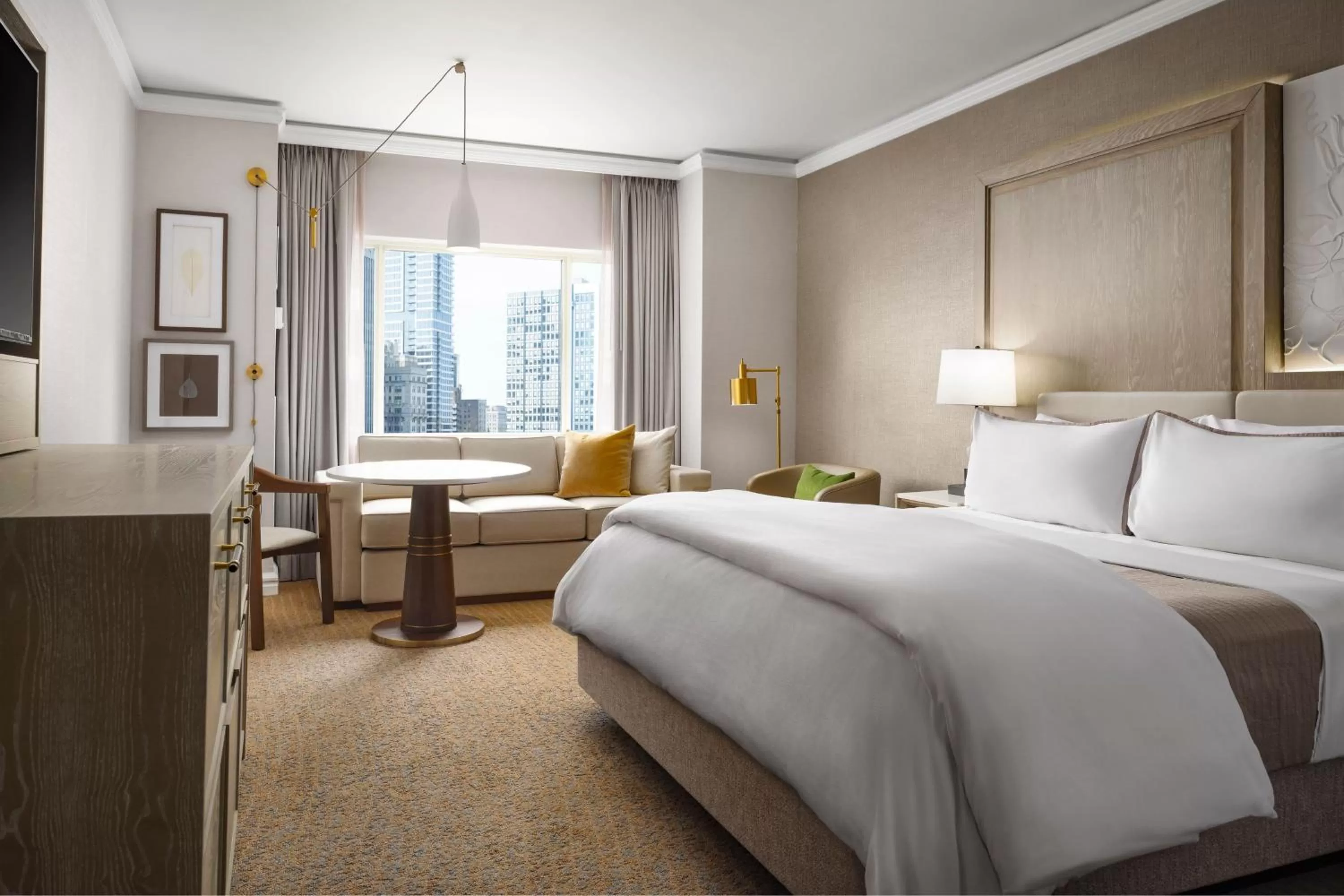 Photo of the whole room, Bed in The Westin Philadelphia