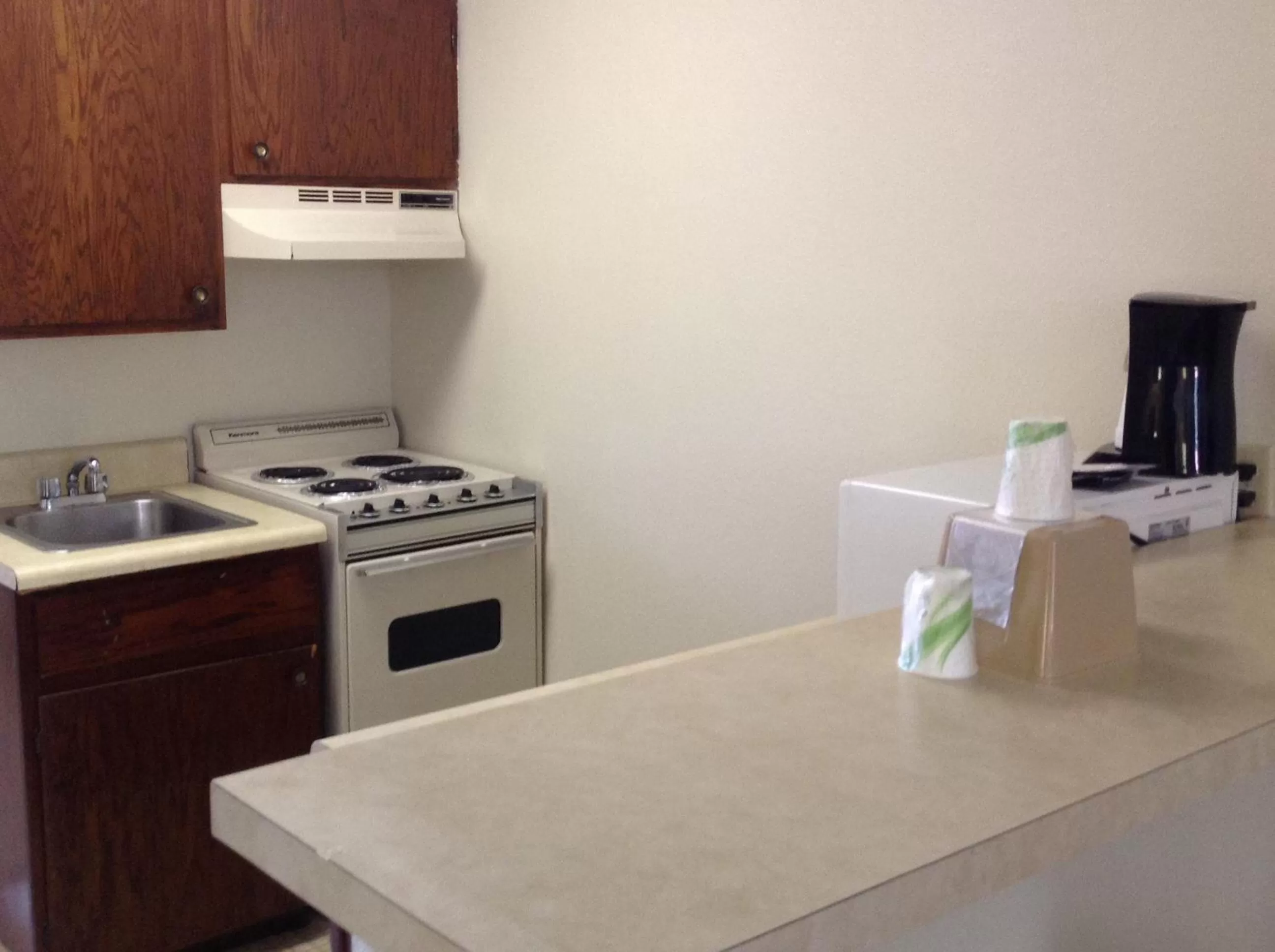 Kitchen or kitchenette in Knights Inn Longview