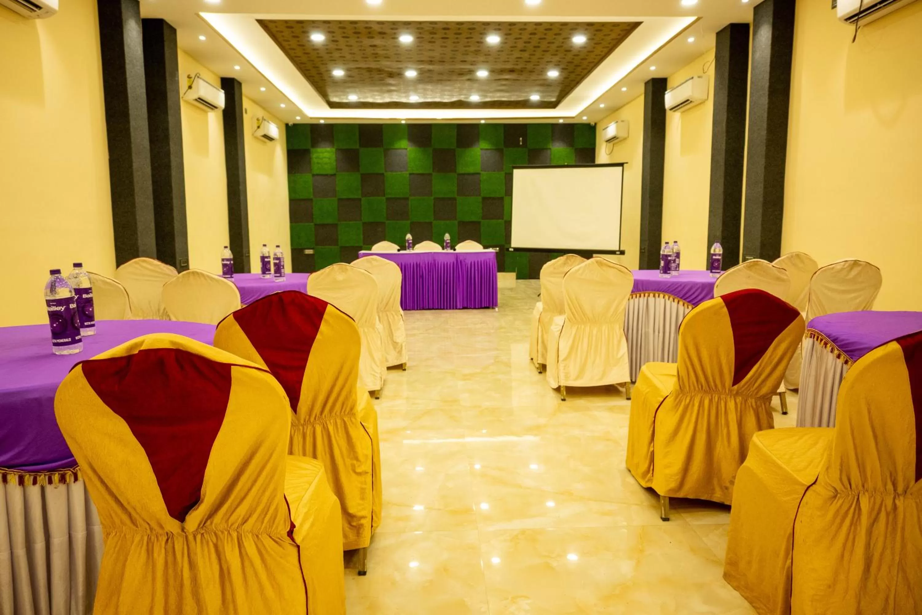 Business facilities in Vinayak Bhavan By Vinayak Hotels