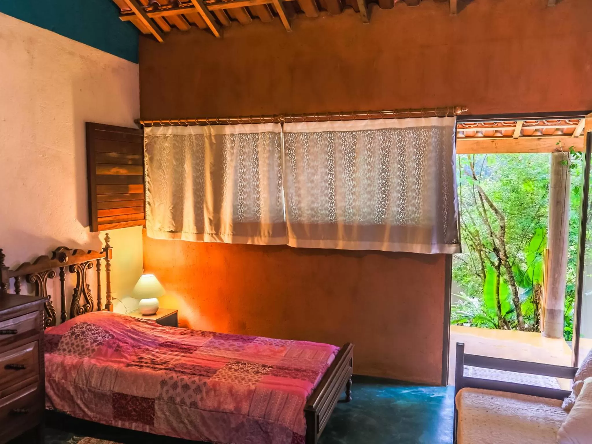 Decorative detail, Bed in Lagamar Ecohotel