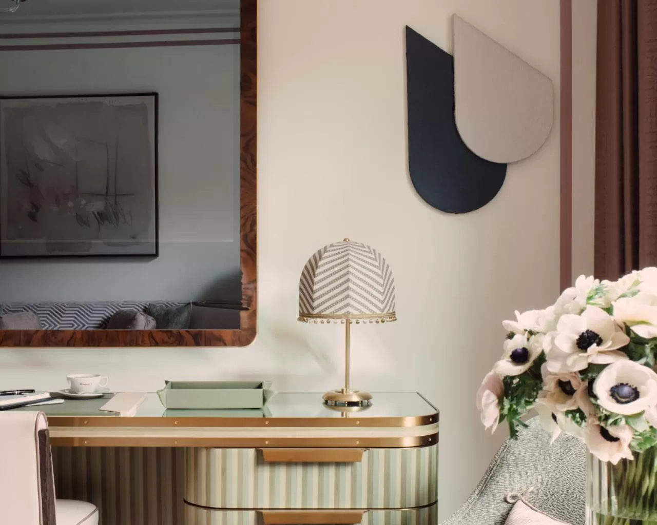 Communal lounge/ TV room in Fouquet's New York