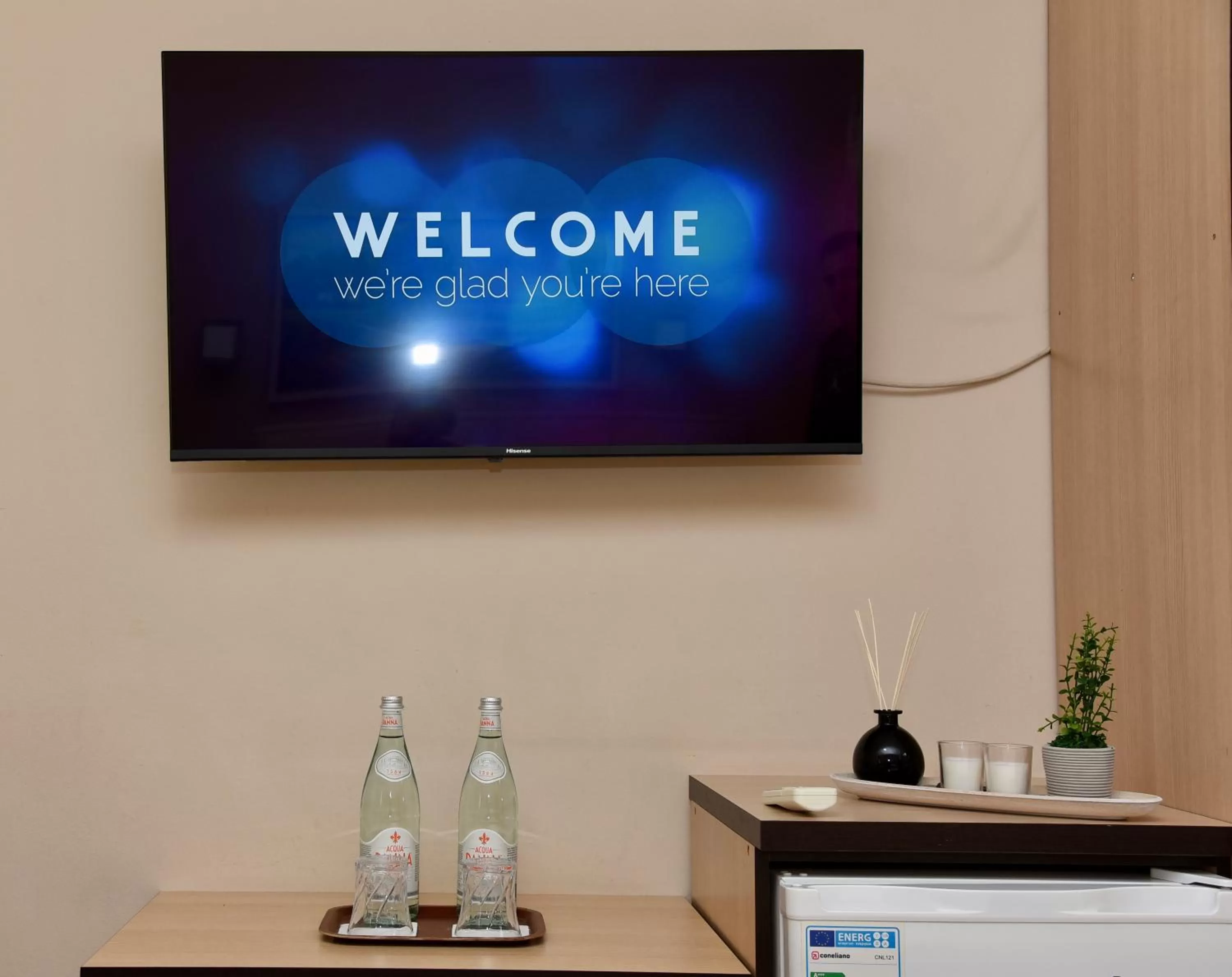 TV/Entertainment Center in Centrum Hotel