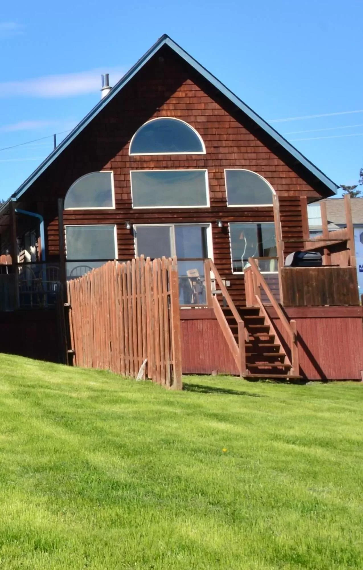 Property Building in Driftwood Inn