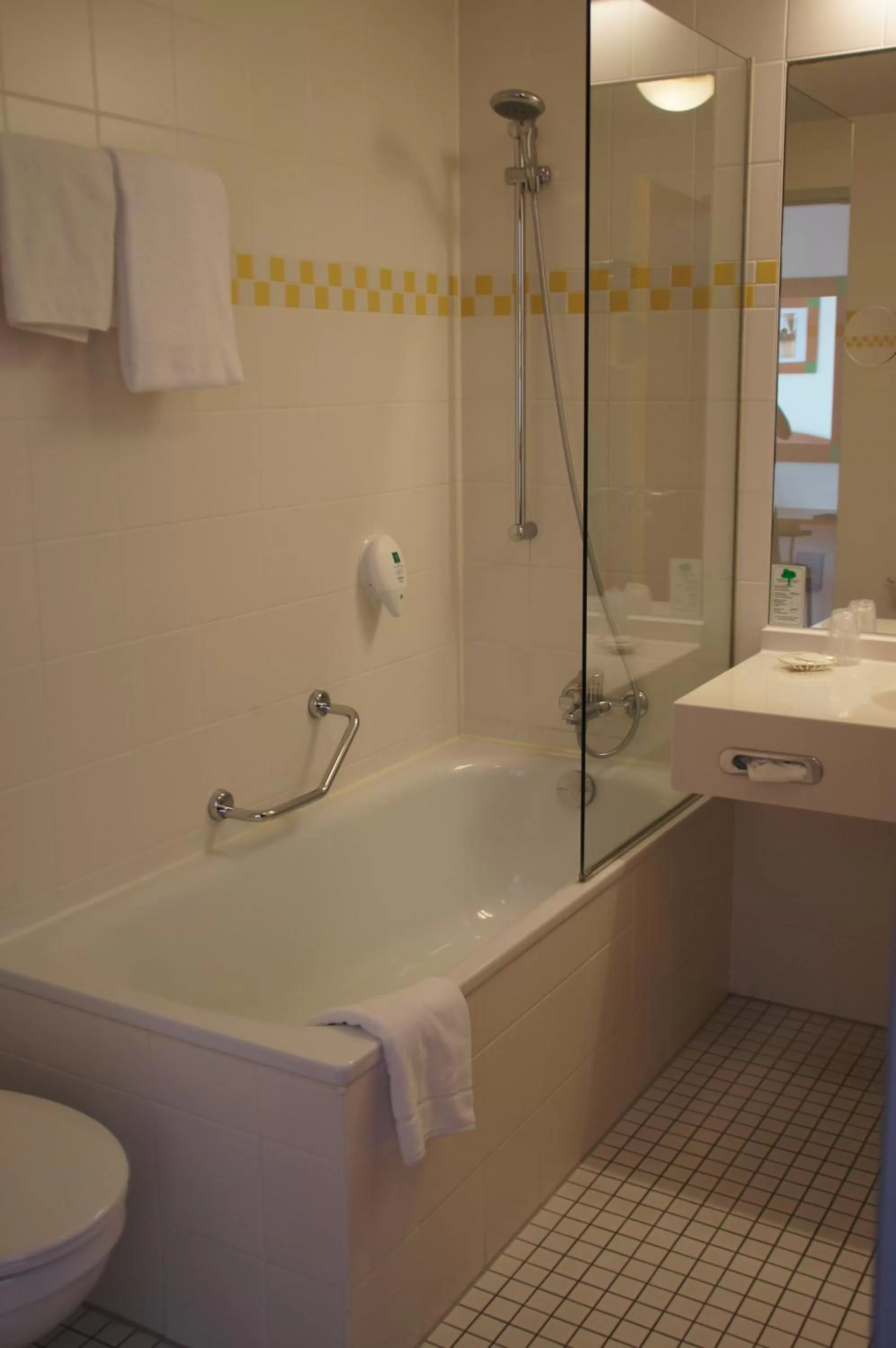 Bathroom in EuroHotel Günzburg