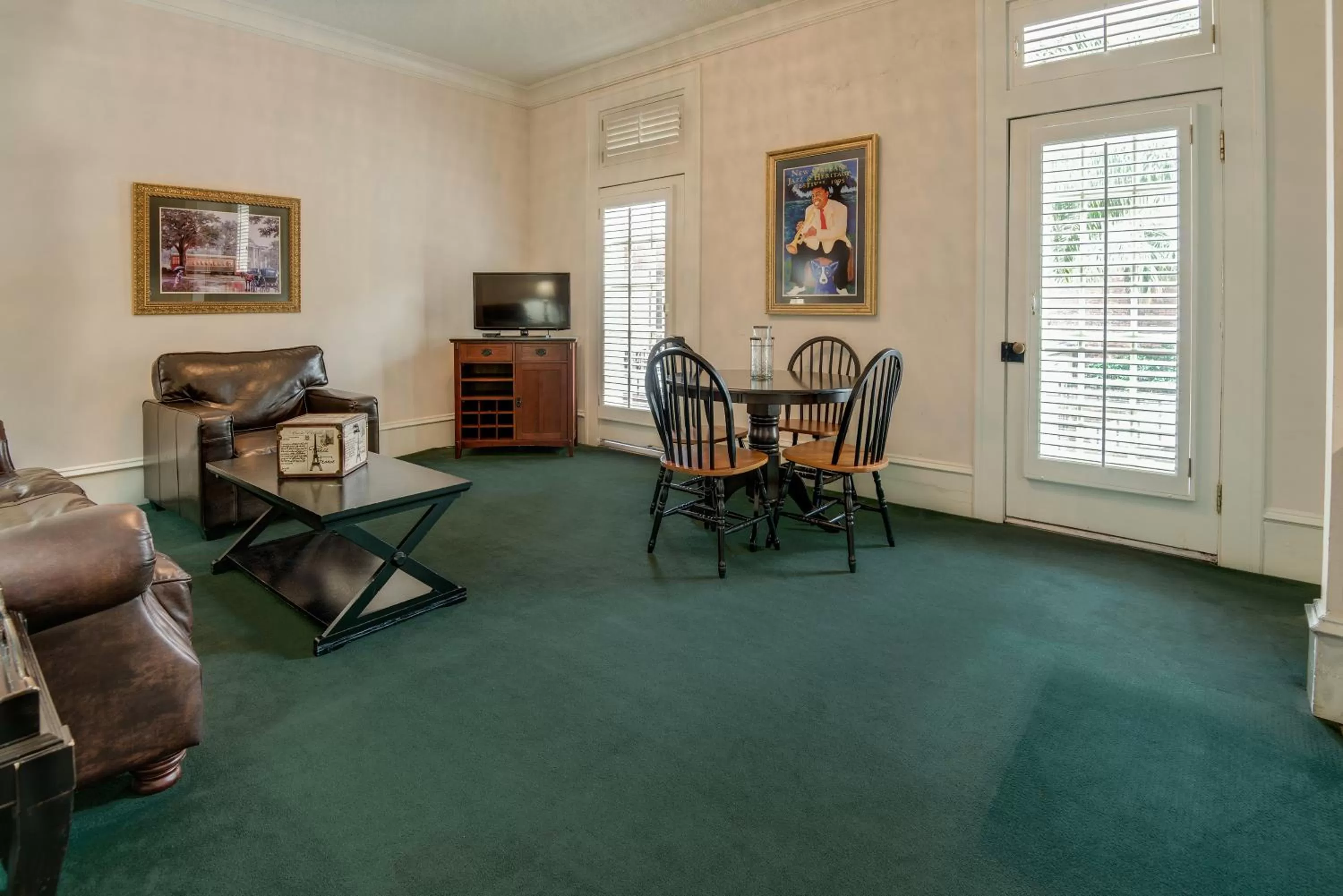 Seating area in Chateau Orleans