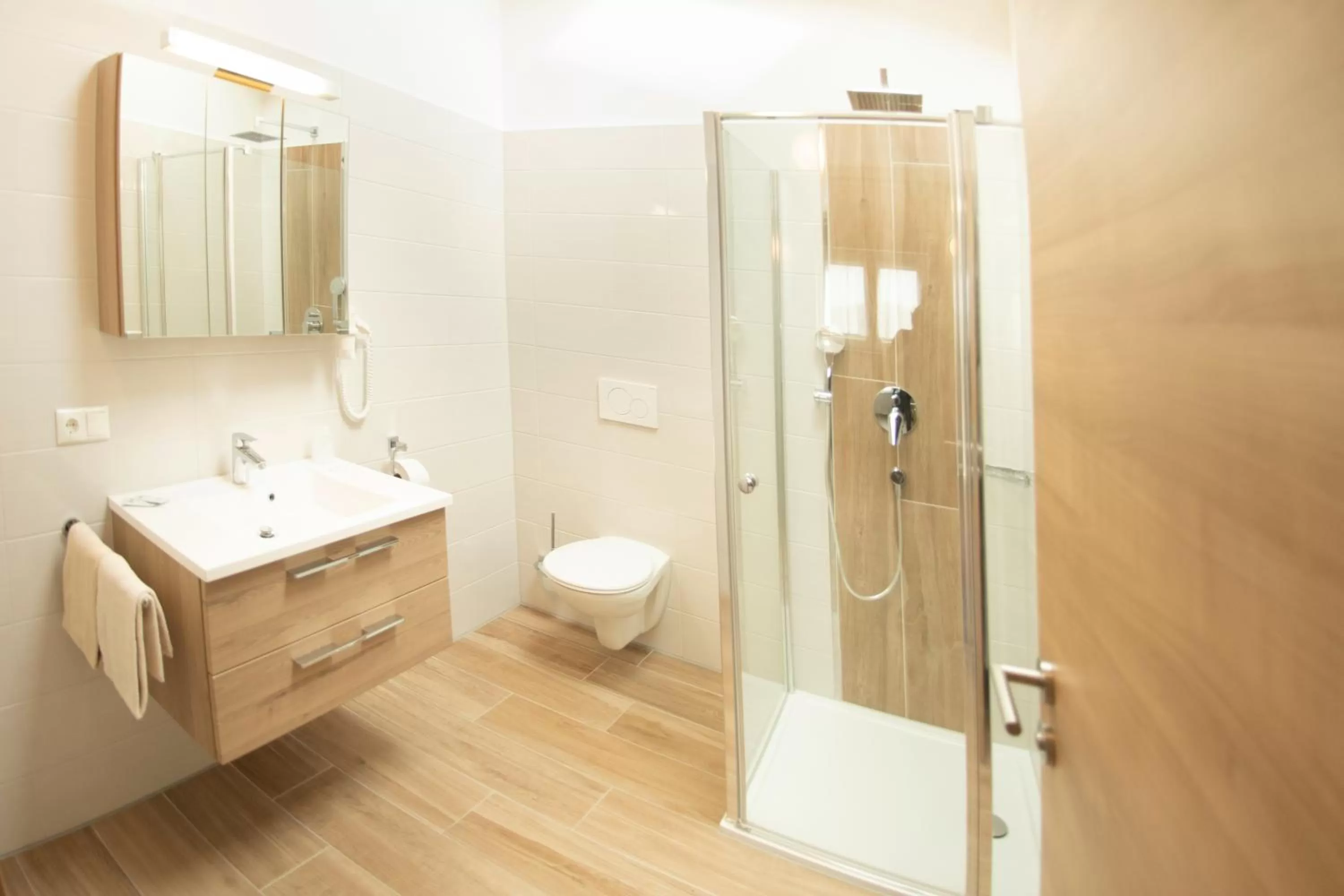 Bathroom in Stadthotel Donauwörth