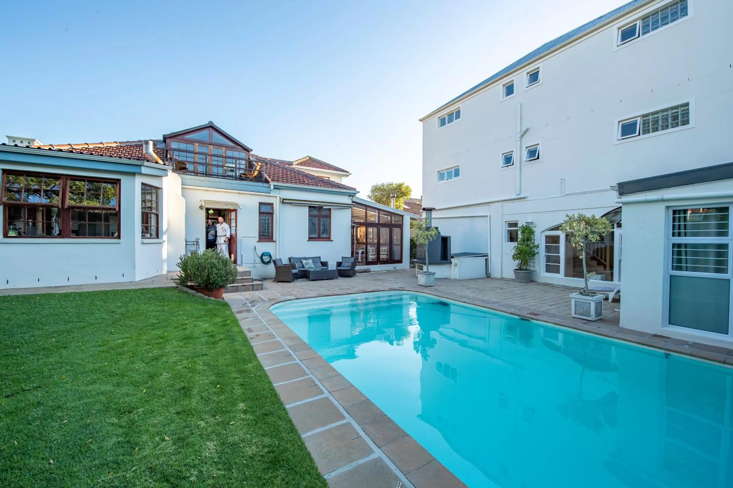 Swimming pool in Villa Garda B&B