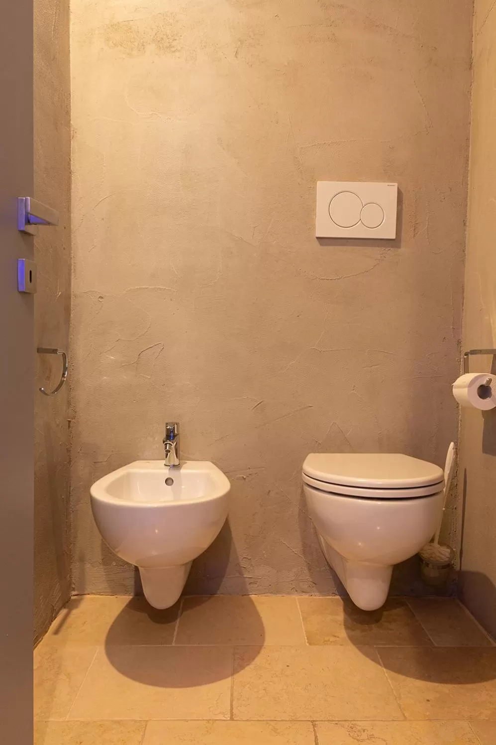 Toilet in Graffiti Living - Affittacamere