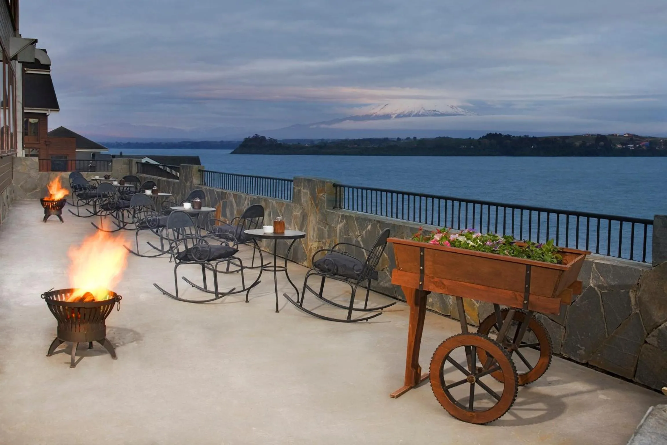 Balcony/Terrace in Hotel Cabaña Del Lago Puerto Varas