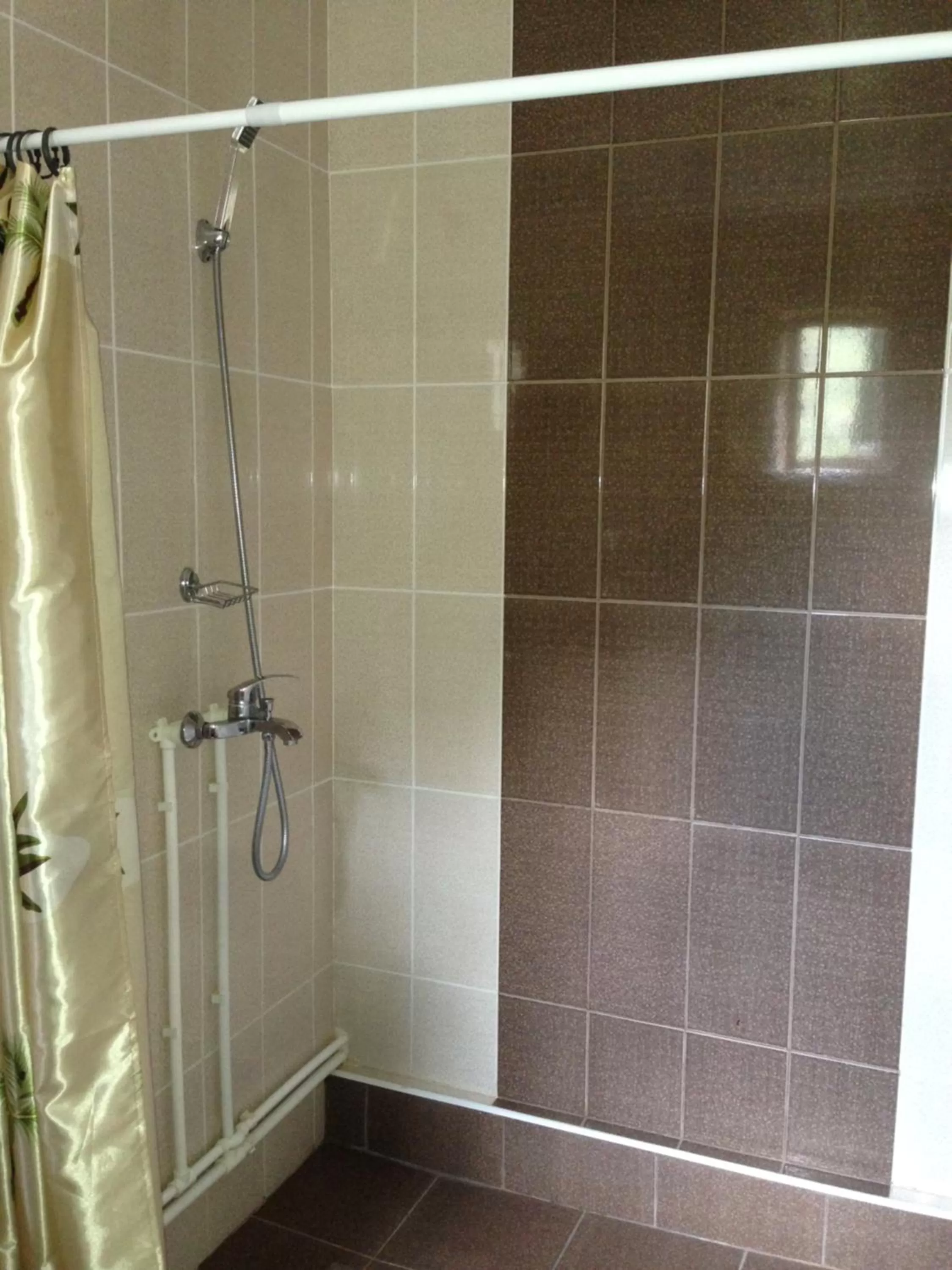 Shower, Bathroom in IRIS B&B in DEBED CANYON