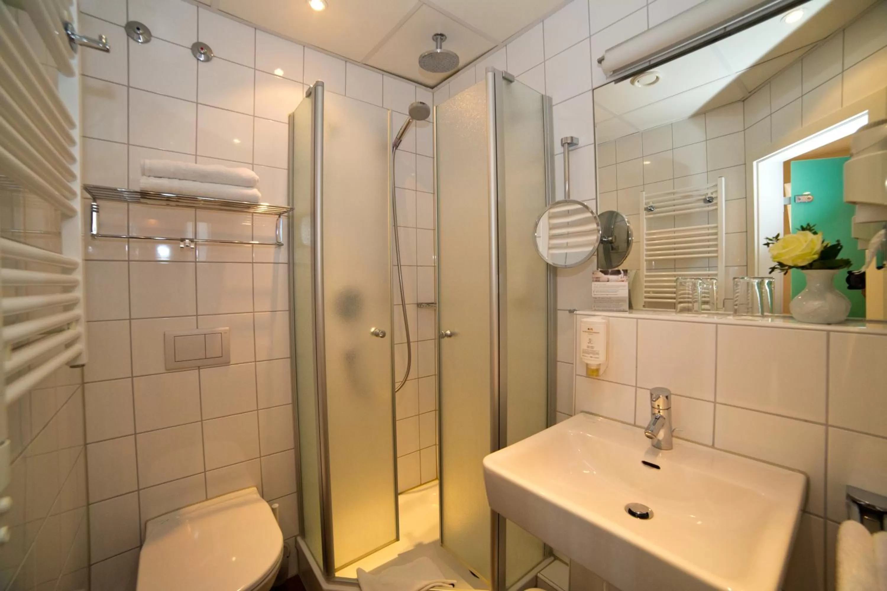 Bathroom in Stadthotel Freiburg Kolping Hotels & Resorts