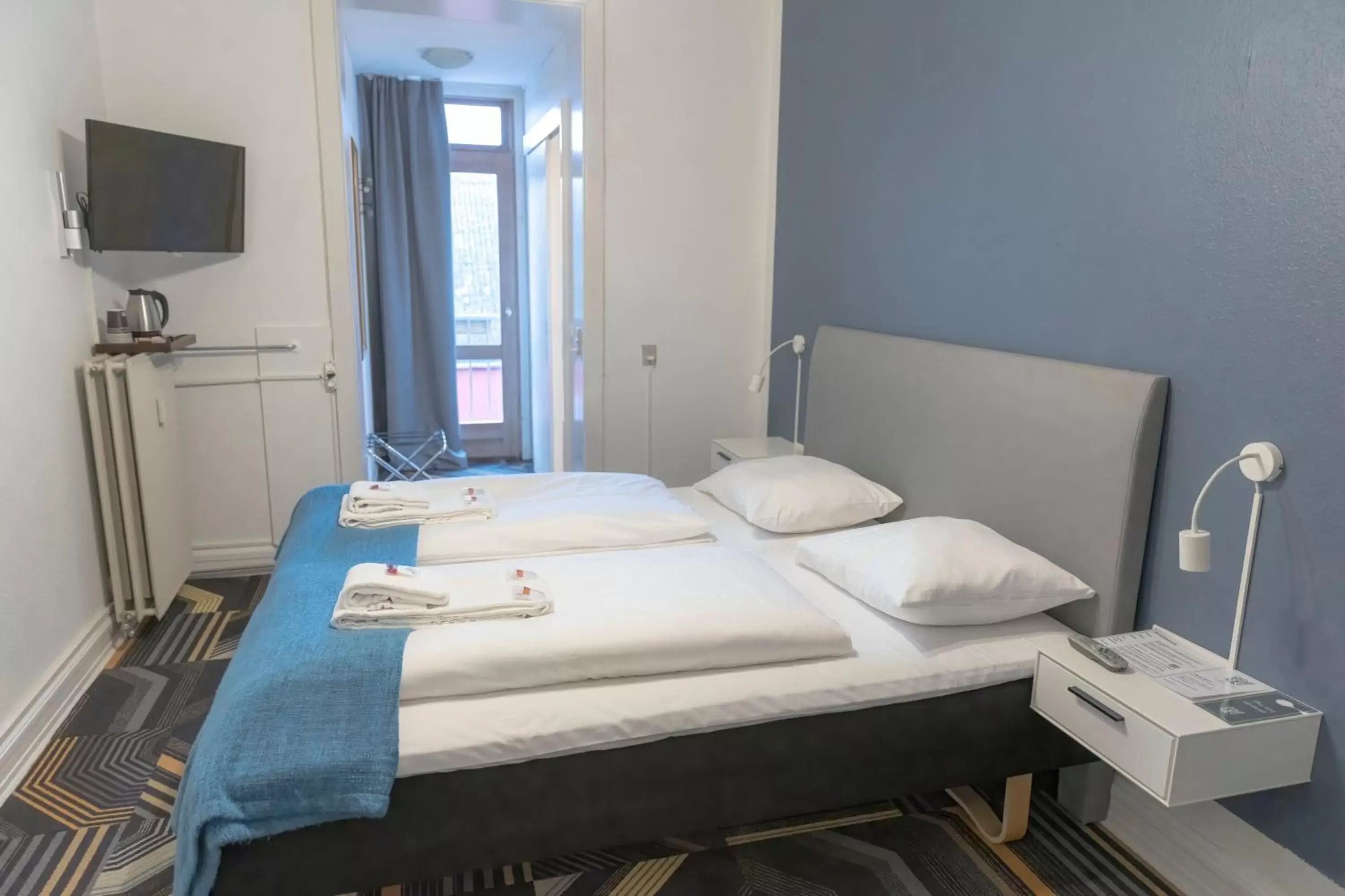 Standard Double Room - single occupancy in Hotel Harmonien Standard Double Room - single occupancy in Hotel Harmonien