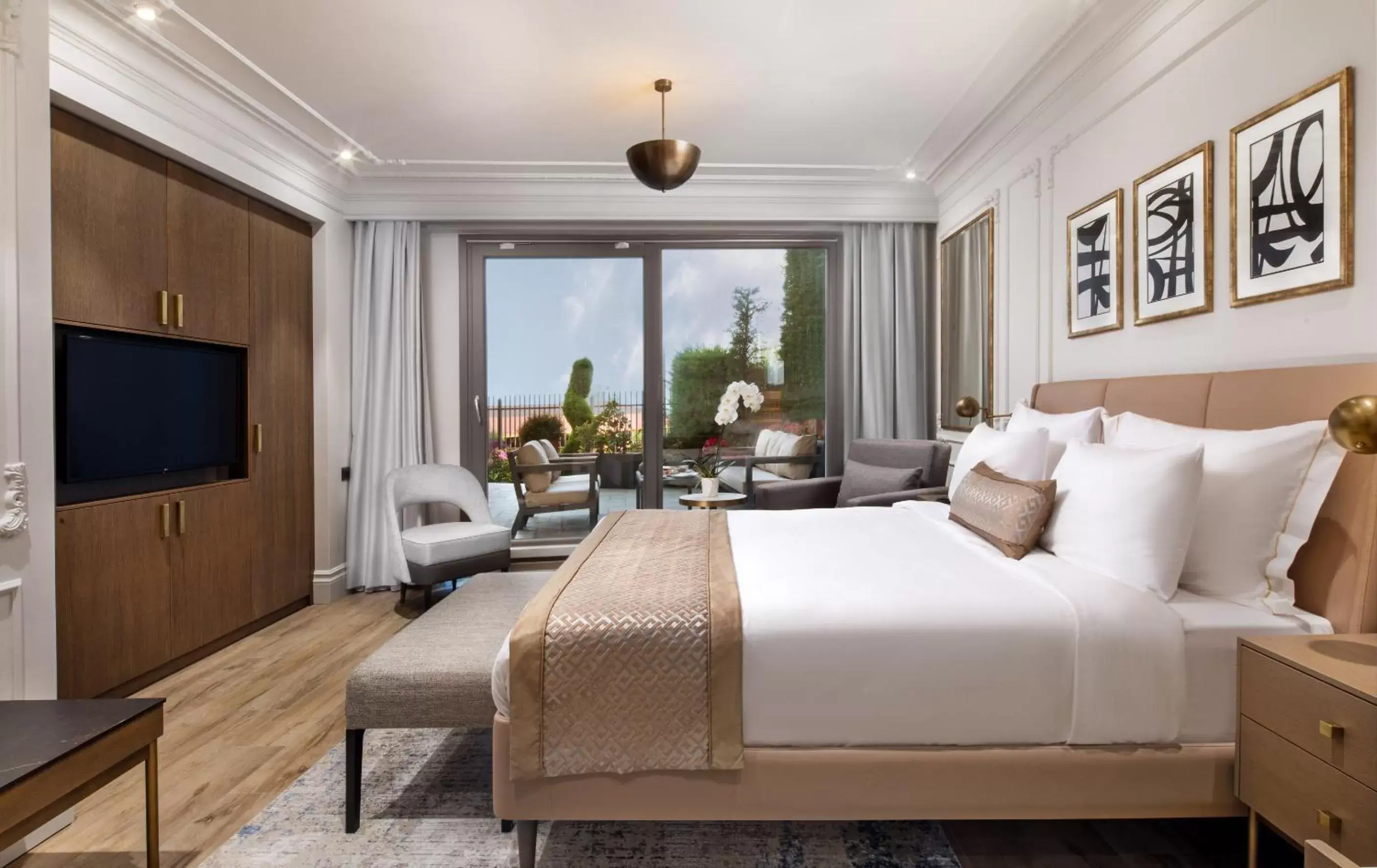 Family Suite in Mula Hotel Family Suite in Mula Hotel