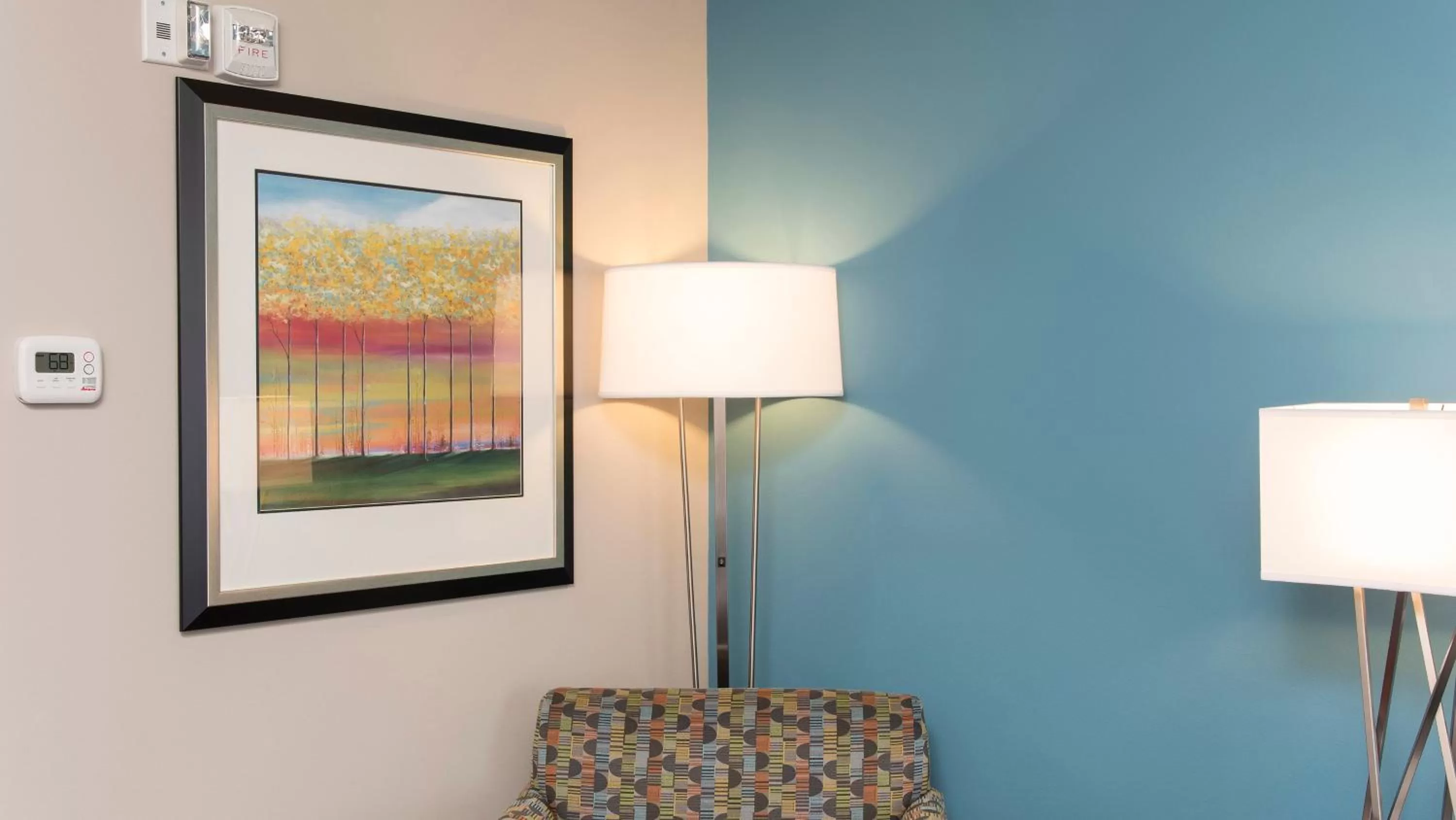 Photo of the whole room in Holiday Inn Indianapolis Airport by IHG