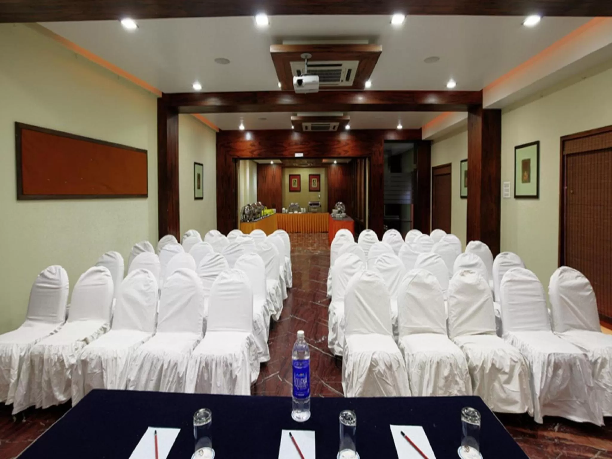 Meeting/conference room in Hotel Mayura