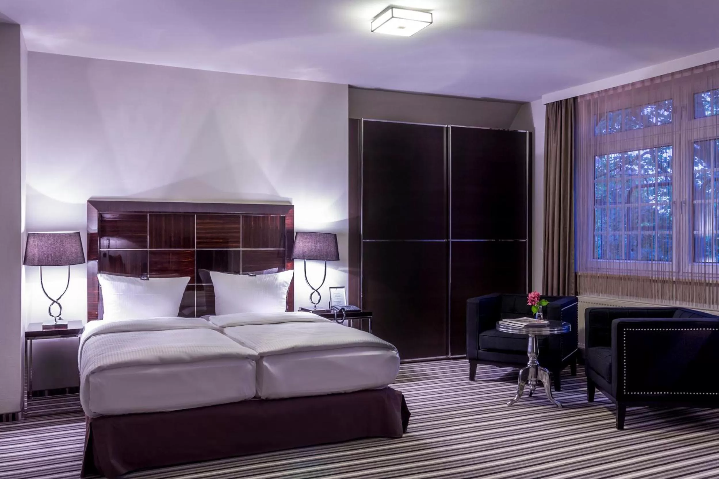 Photo of the whole room, Bed in Boutique Hotel Poppenbütteler Hof