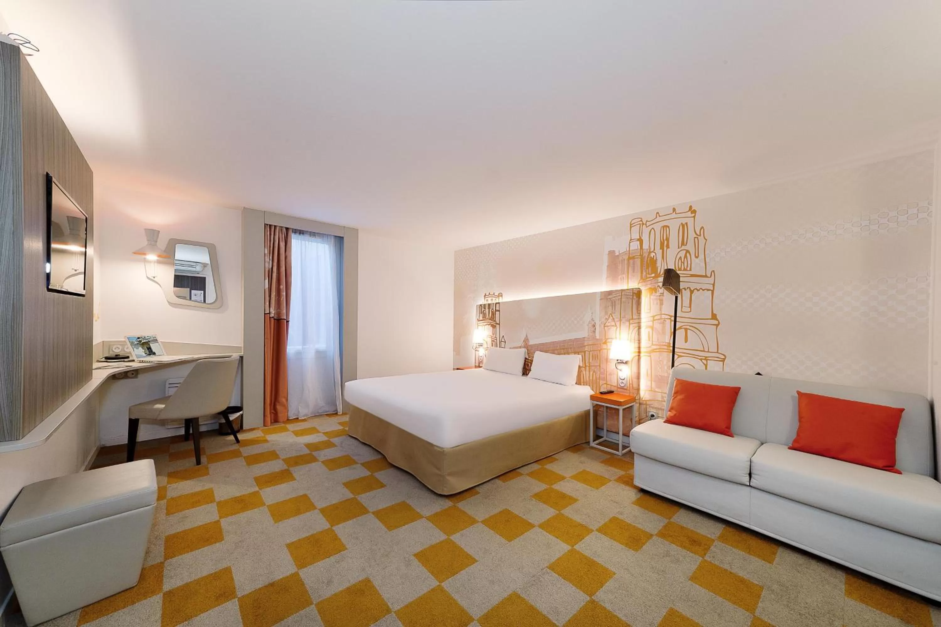 Bedroom, Bed in B&B HOTEL Albi