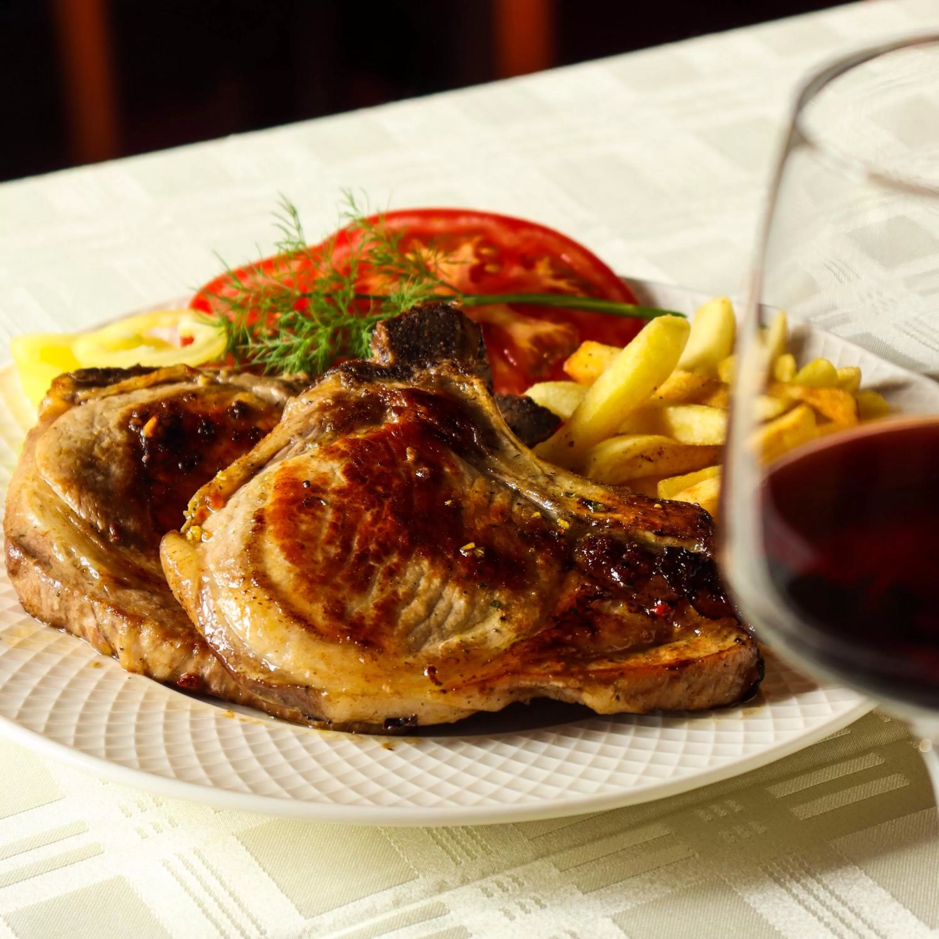 Food and drinks in Restoran & Motel Manjež