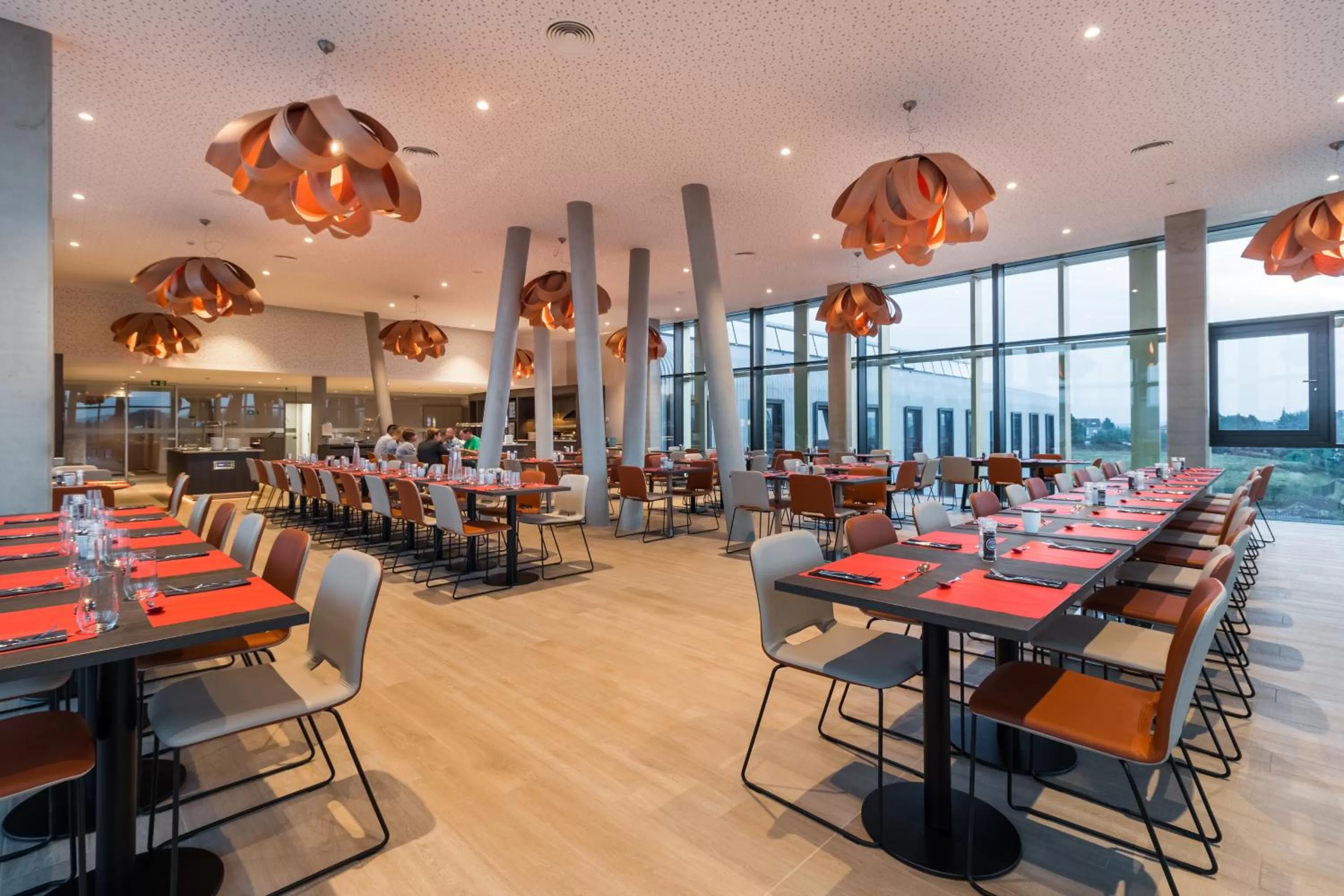 Restaurant/places to eat in Martin's Red