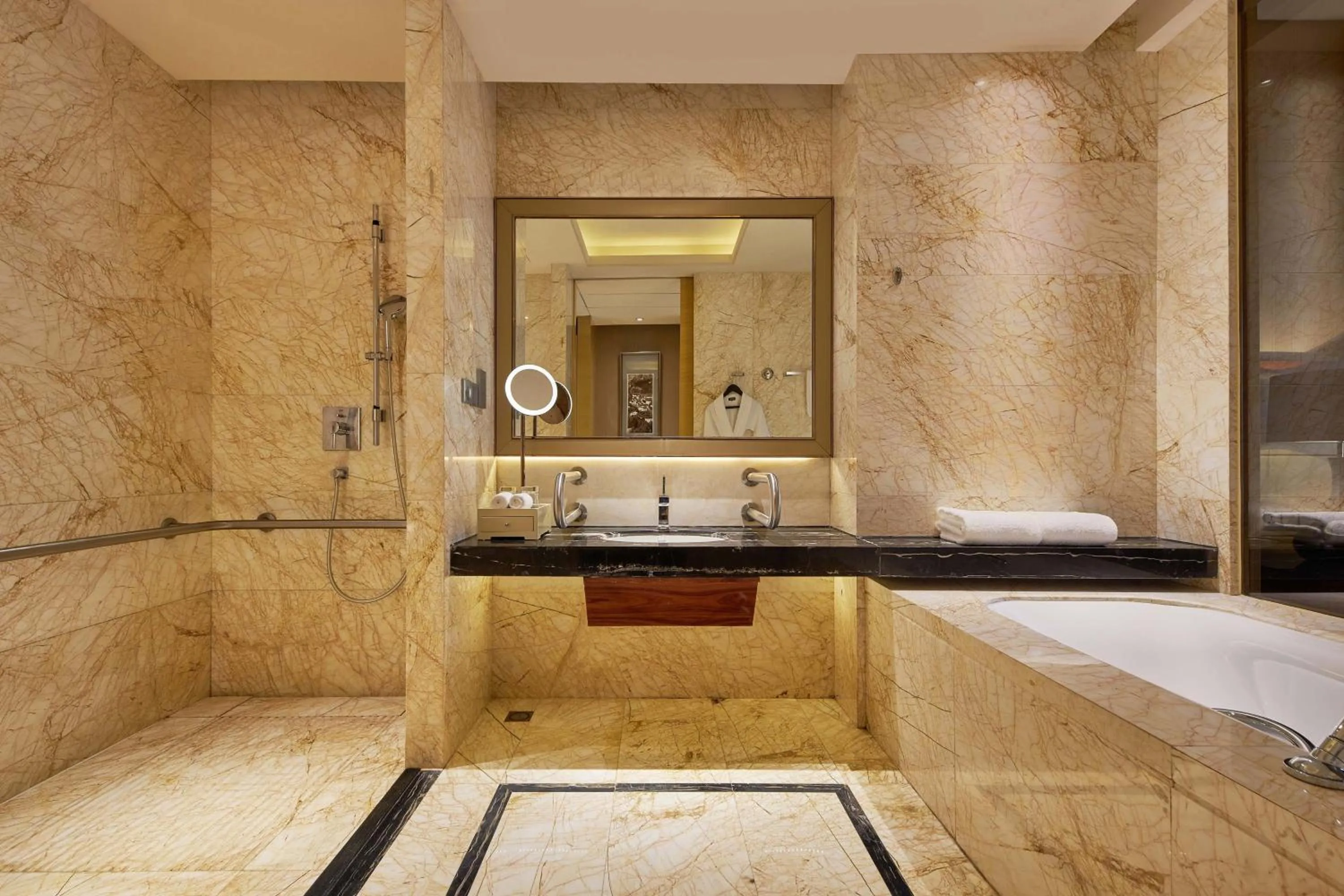 Bathroom in The Westin Fuzhou Minjiang