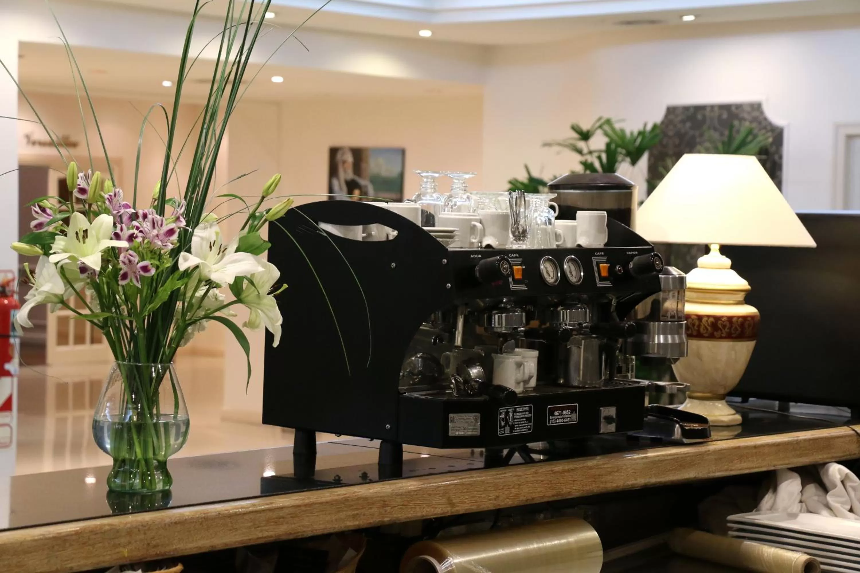 Lounge or bar in Centuria Hotel Buenos Aires