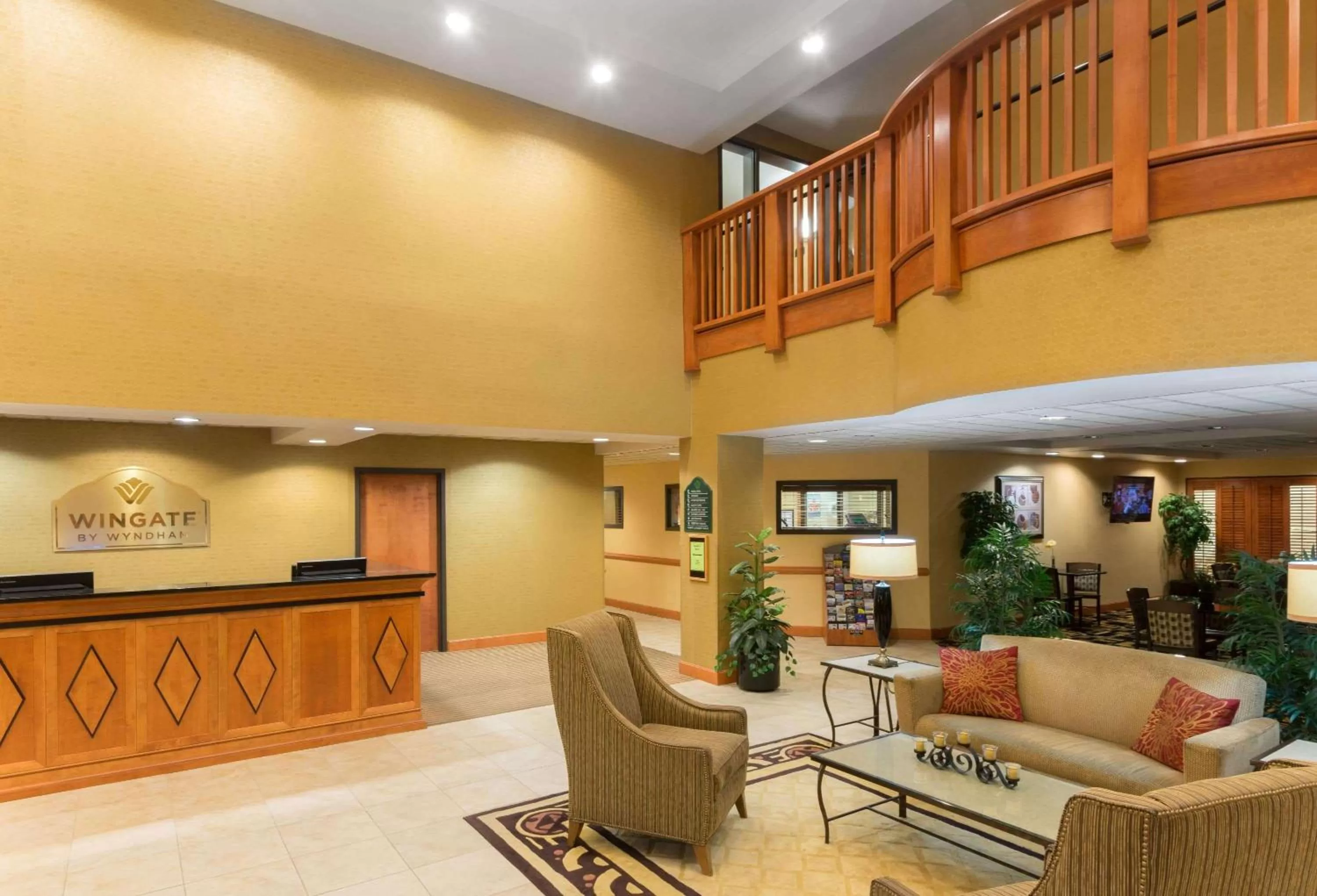 Lobby or reception in Wingate by Wyndham Dayton - Fairborn