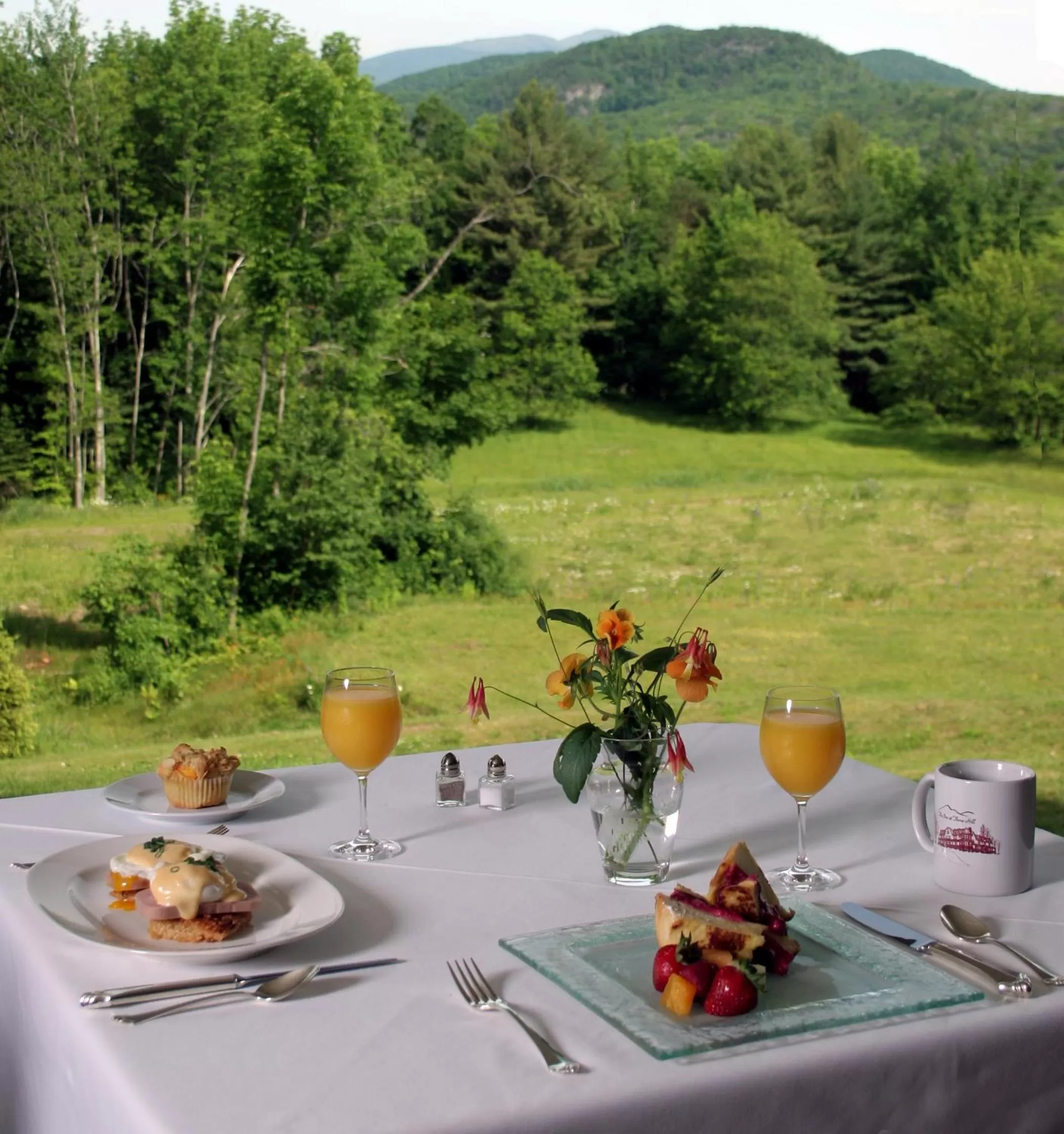 Food and drinks in The Inn at Thorn Hill