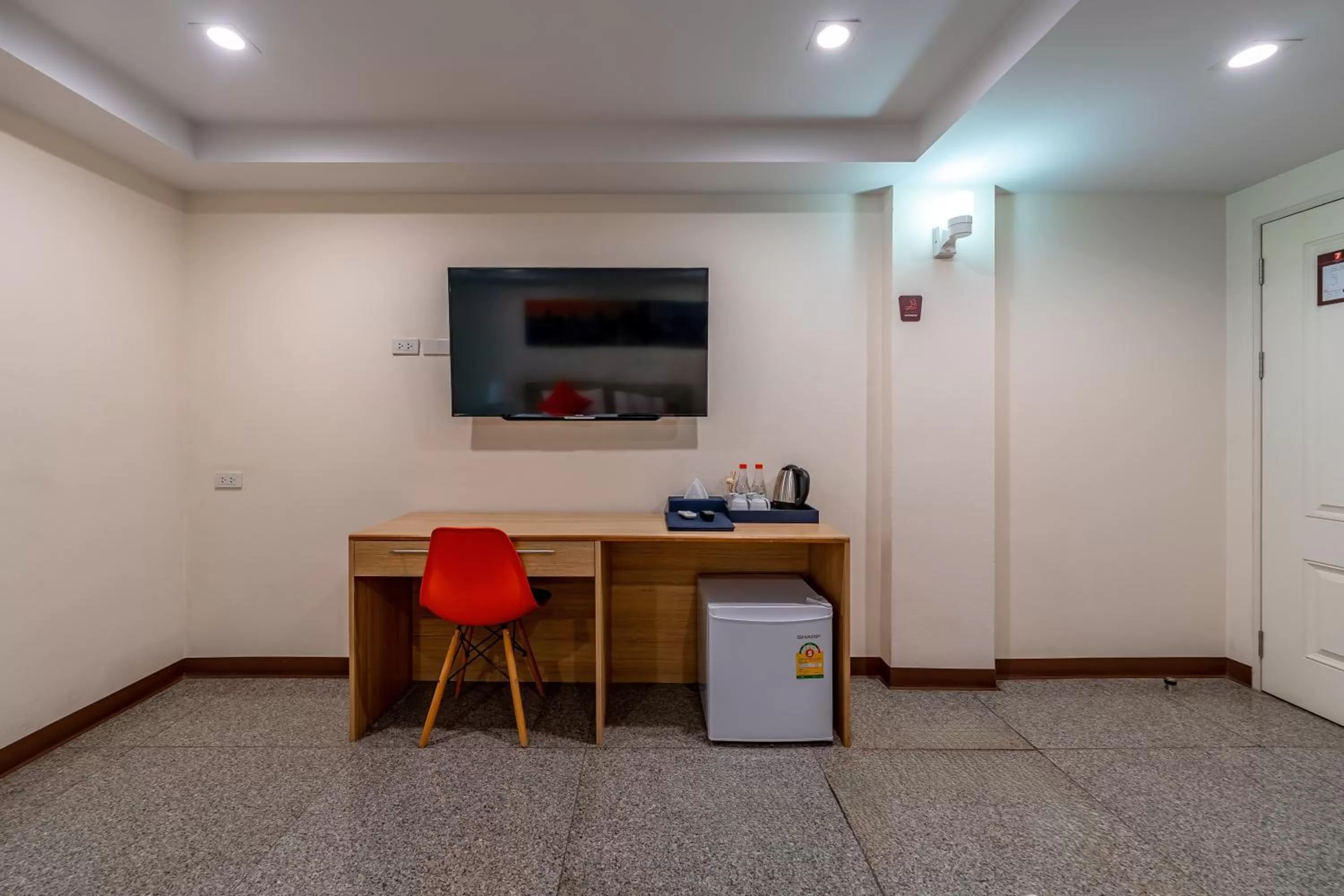 7 Days Premium Hotel at Icon Siam Station - No Parking