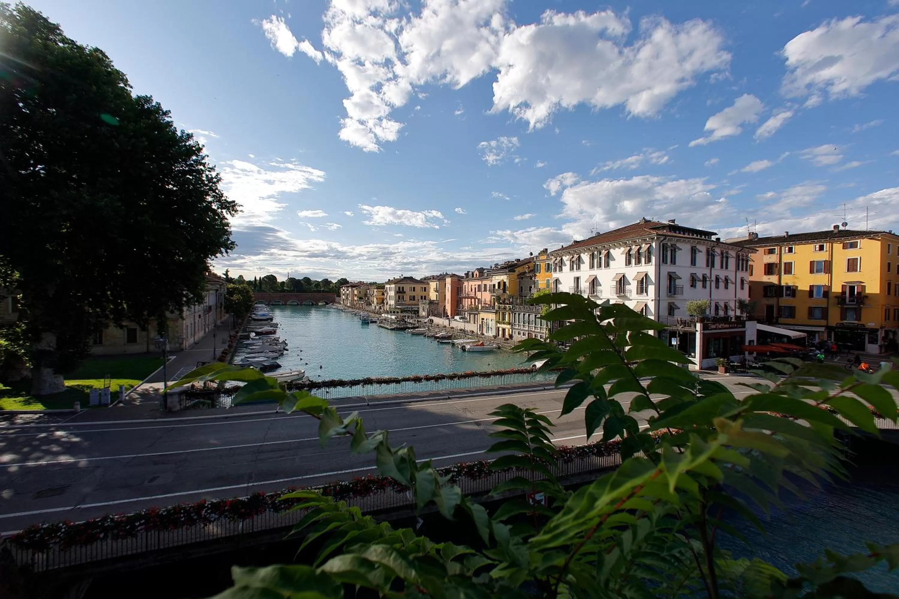 Day in Hotel Bell'arrivo by Dori