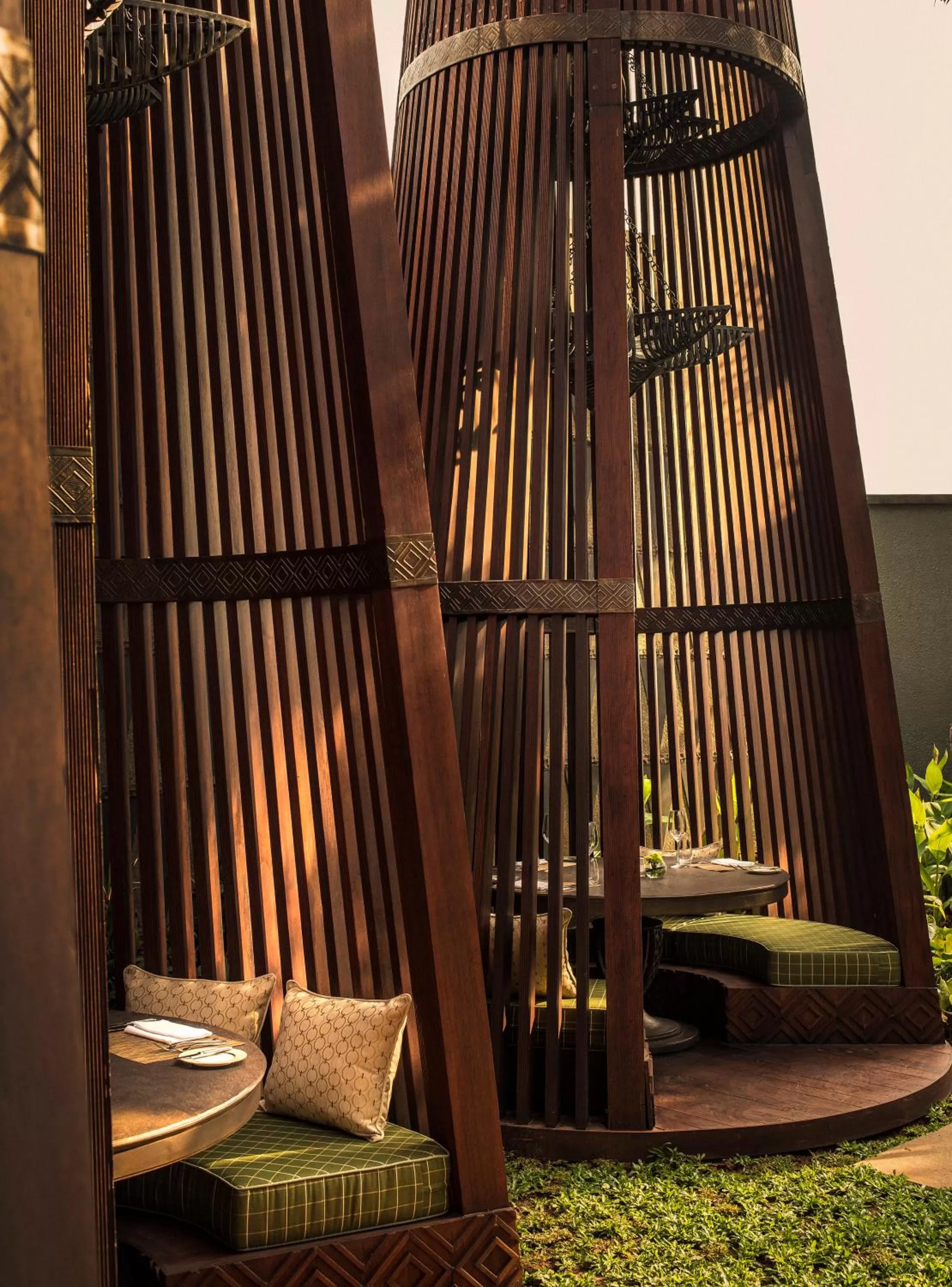 Restaurant/places to eat in Four Seasons Hotel Jakarta