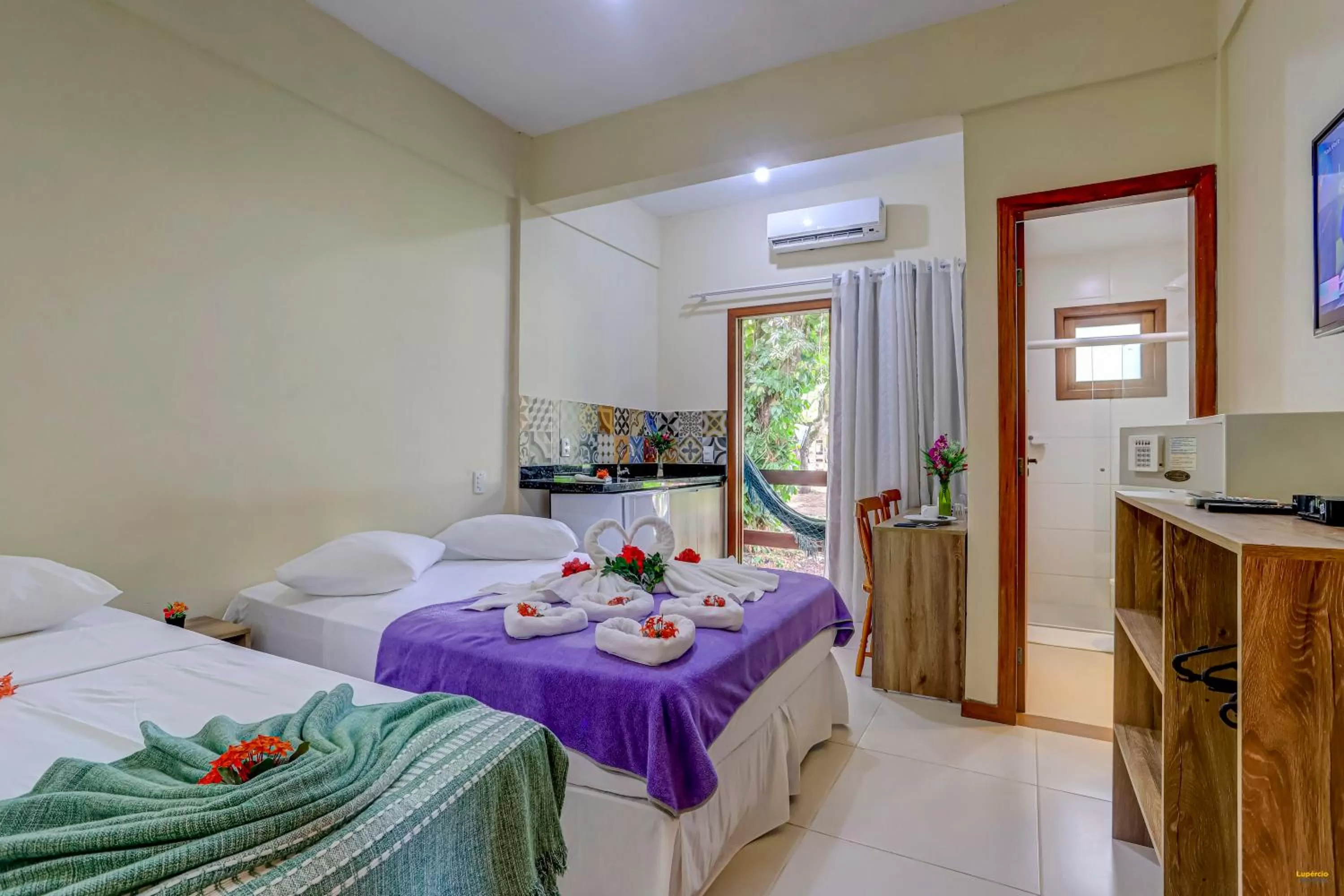 Photo of the whole room in i9 Quixaba Flat