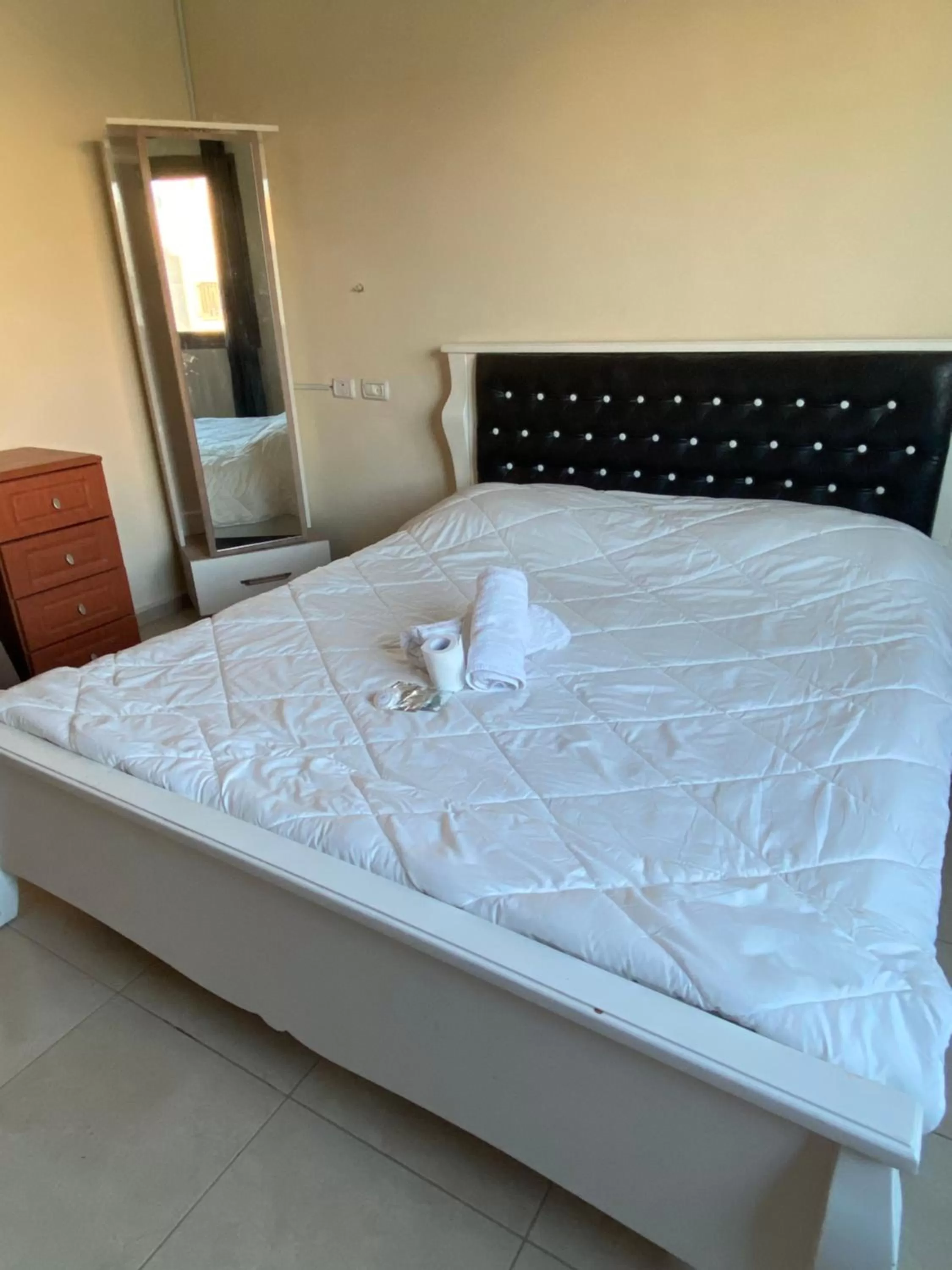 Bed in Jericho Waleed's Hostel