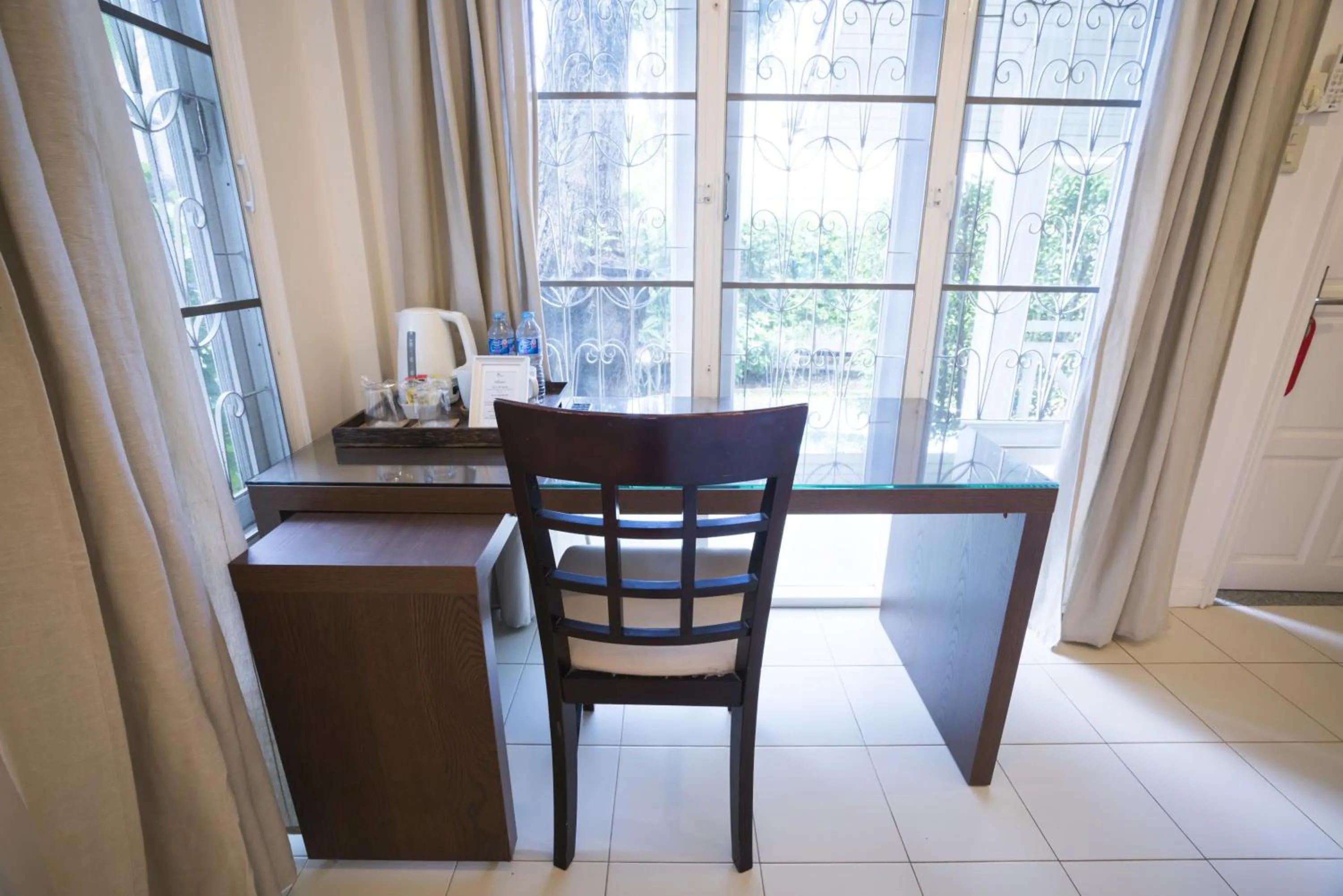 Coffee/tea facilities in King's Garden Resort - SHA Plus