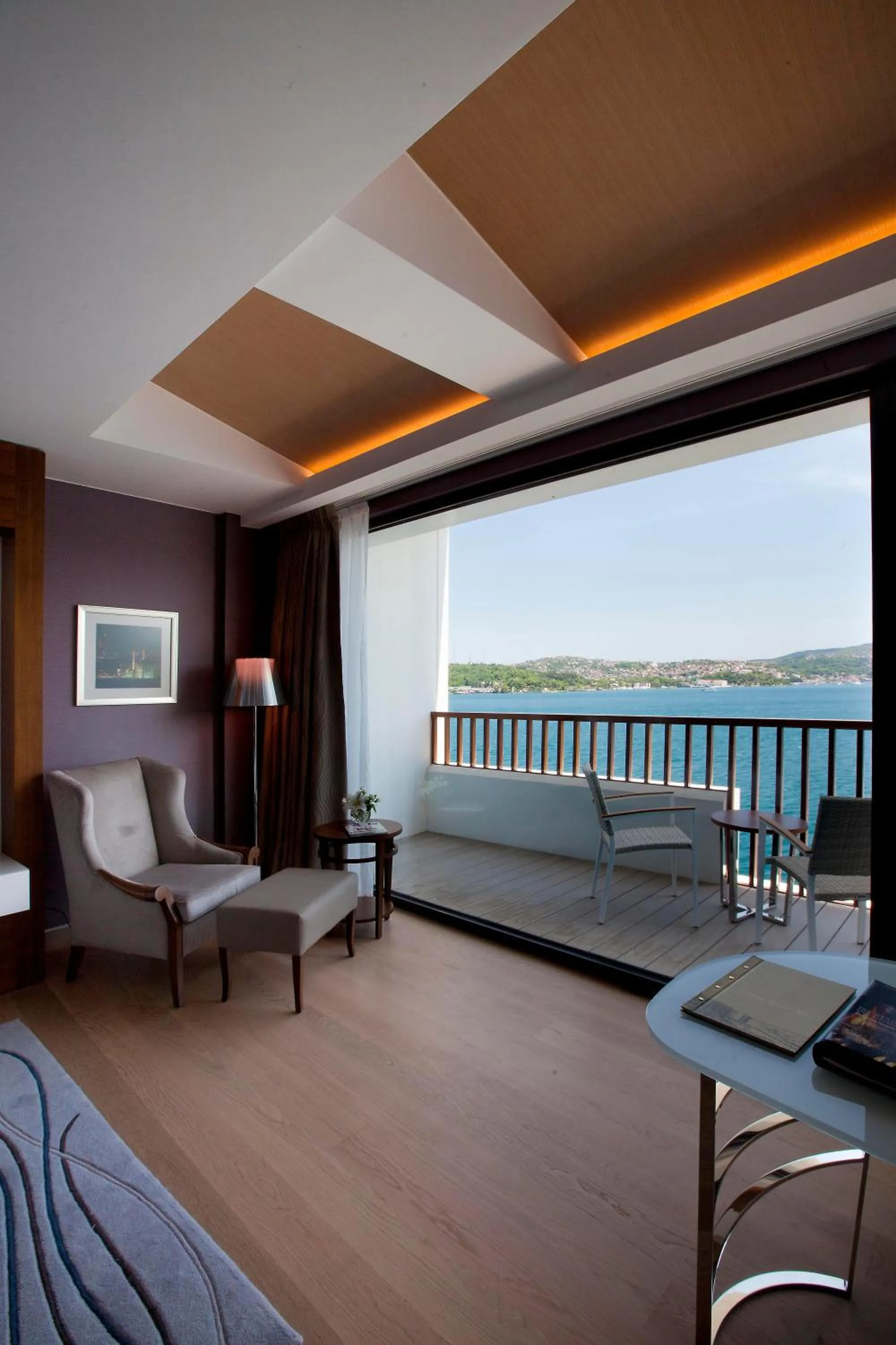 Deluxe Twin Room with Bosphorus View in The Grand Tarabya Managed by Accor