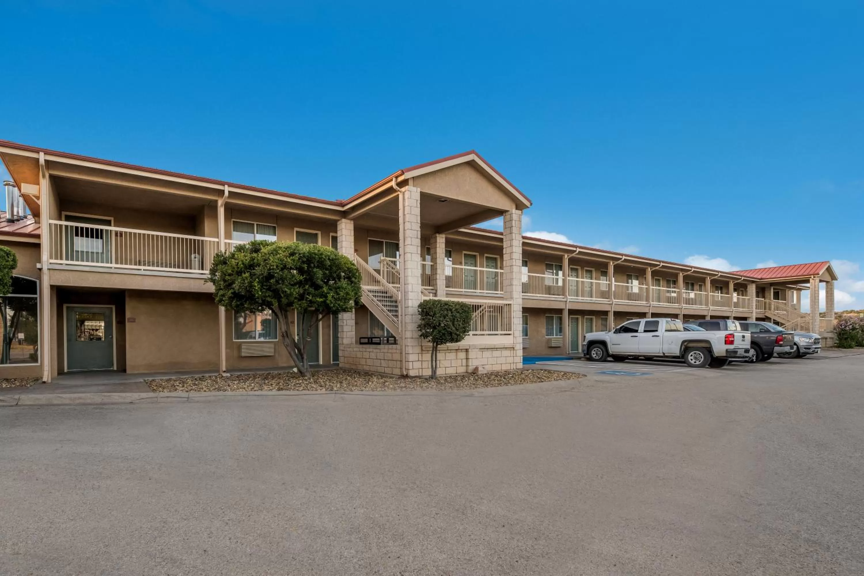 Property building in Quality Inn