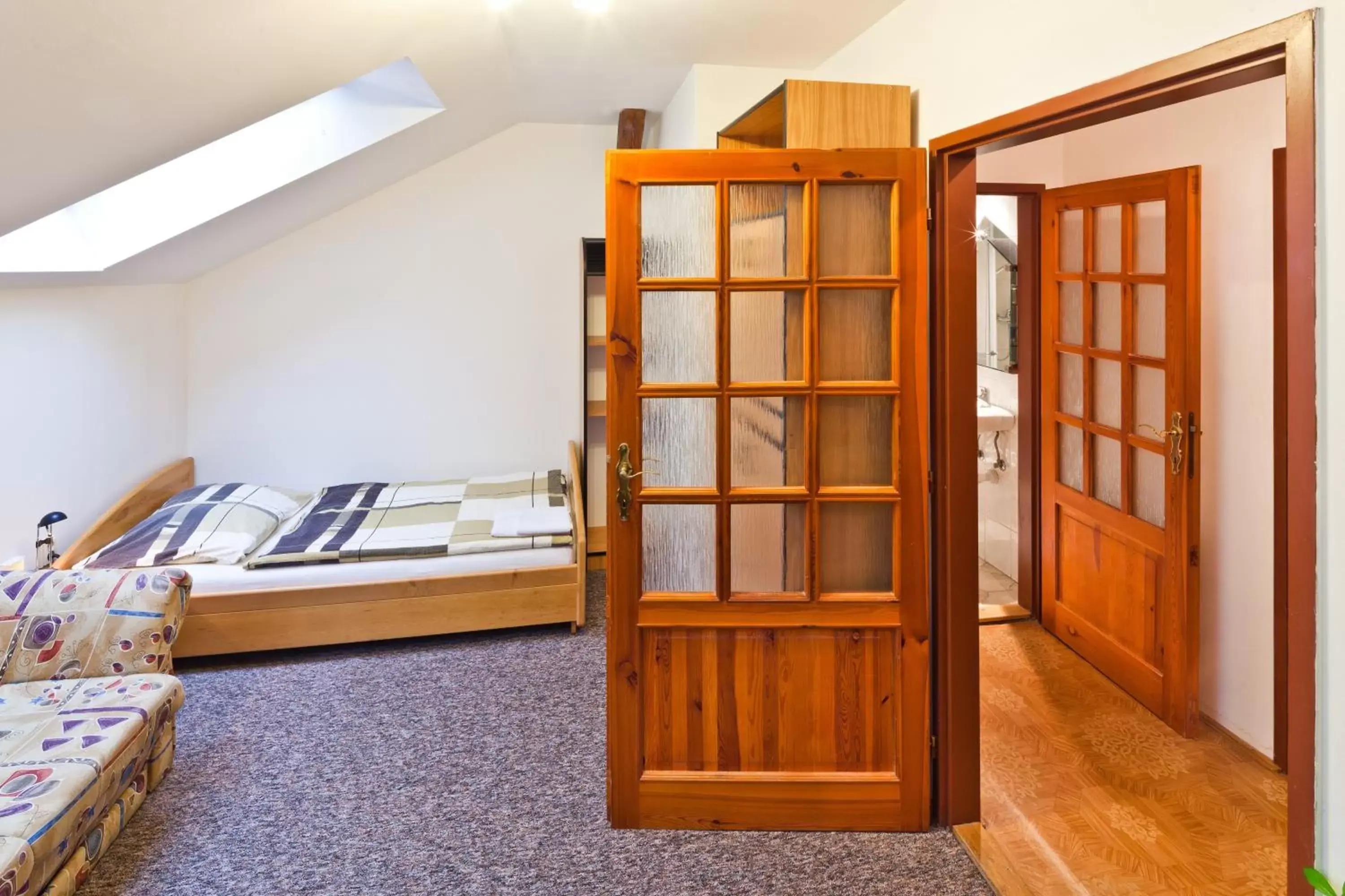 Single Room with Bathroom - single occupancy in Pension Fontána Svitavy Single Room with Bathroom - single occupancy in Pension Fontána Svitavy