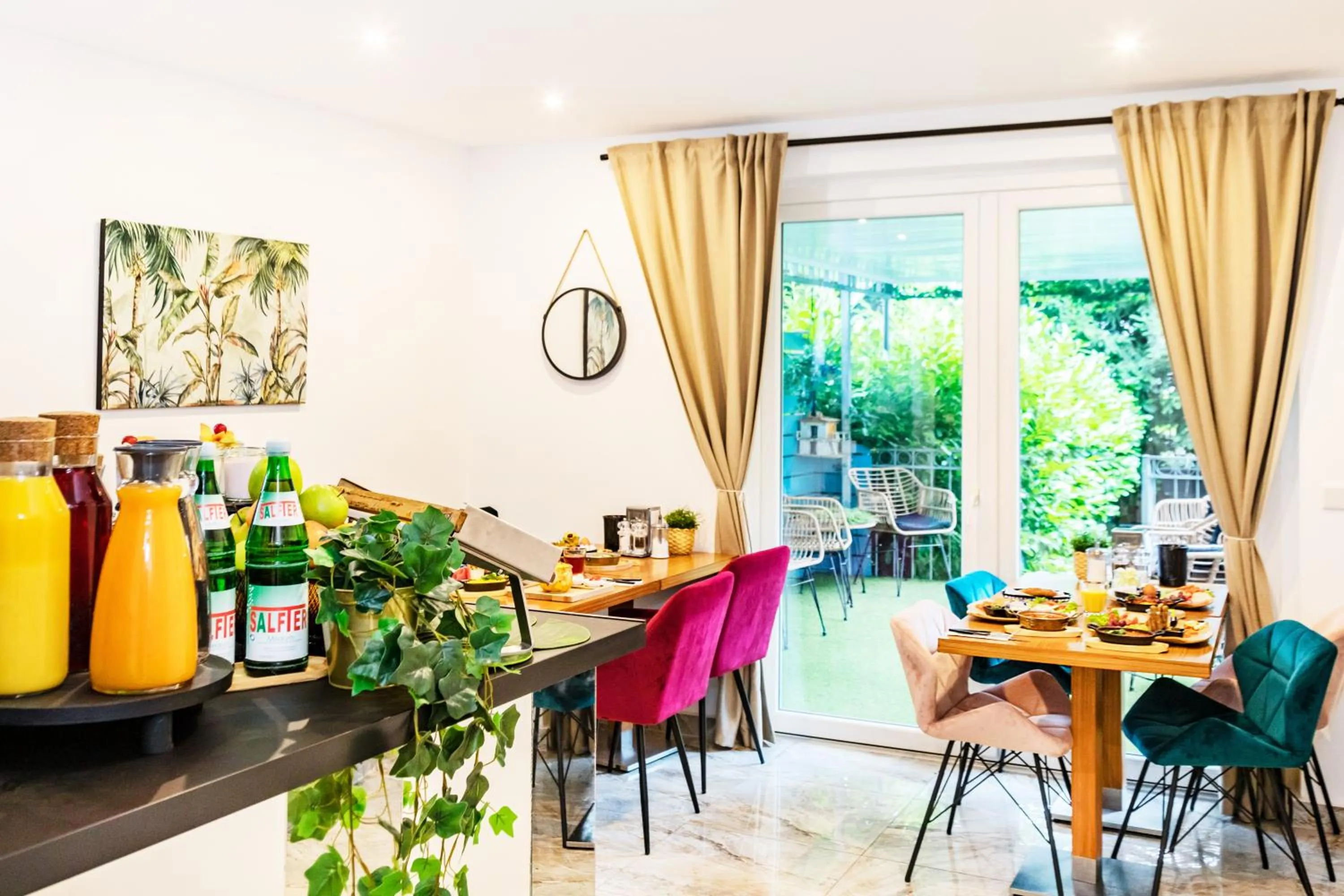 Food and drinks in Hotel Fürst Garden