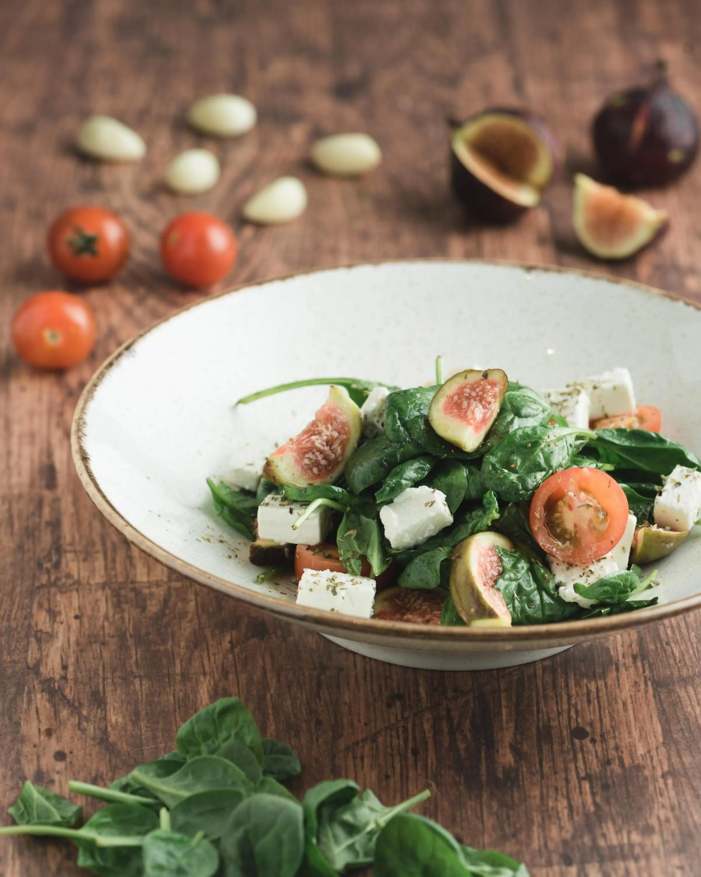 Food and drinks in Jannah Marina Hotel Apartments