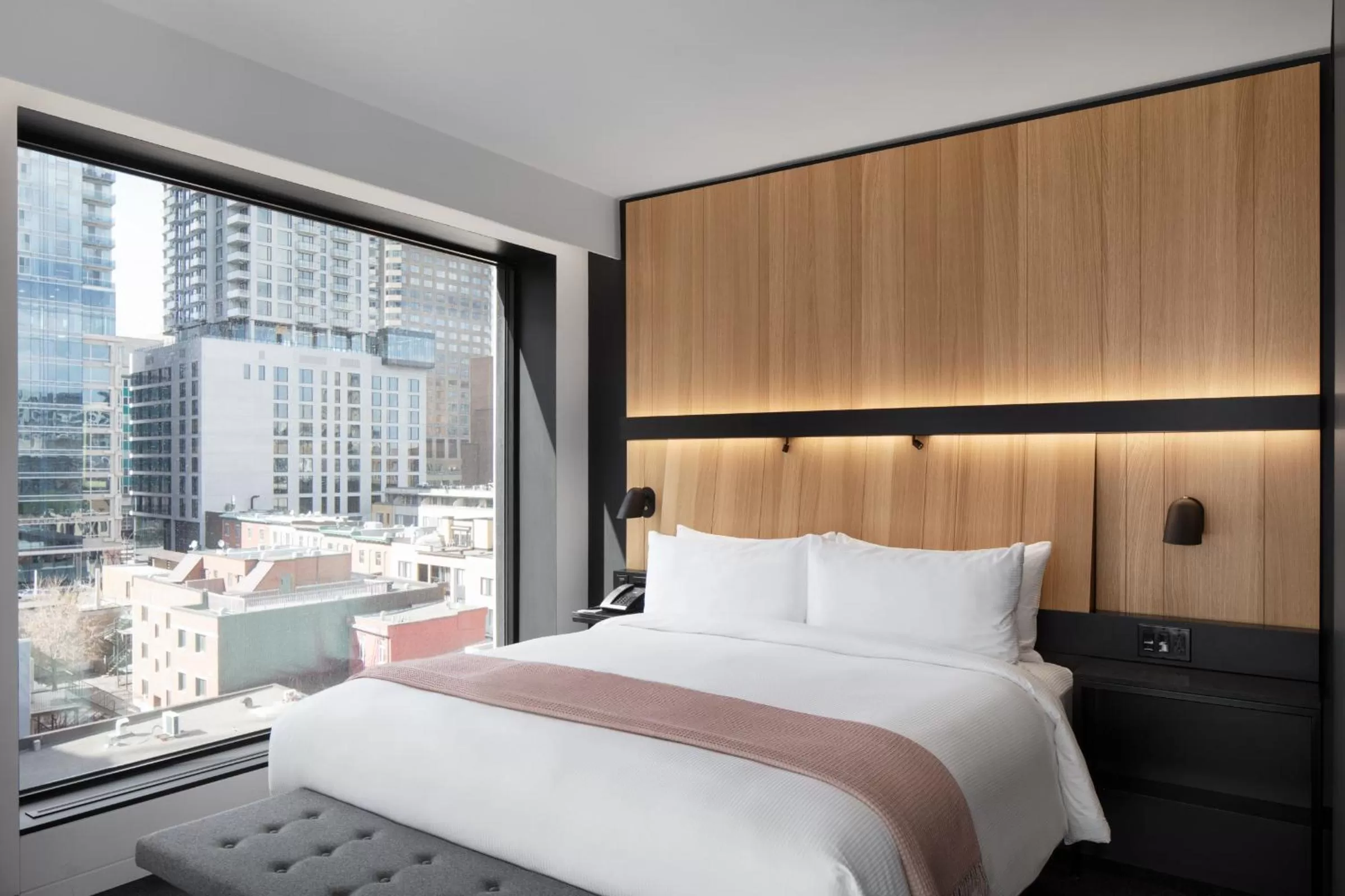 View (from property/room), Bed in Hotel Monville