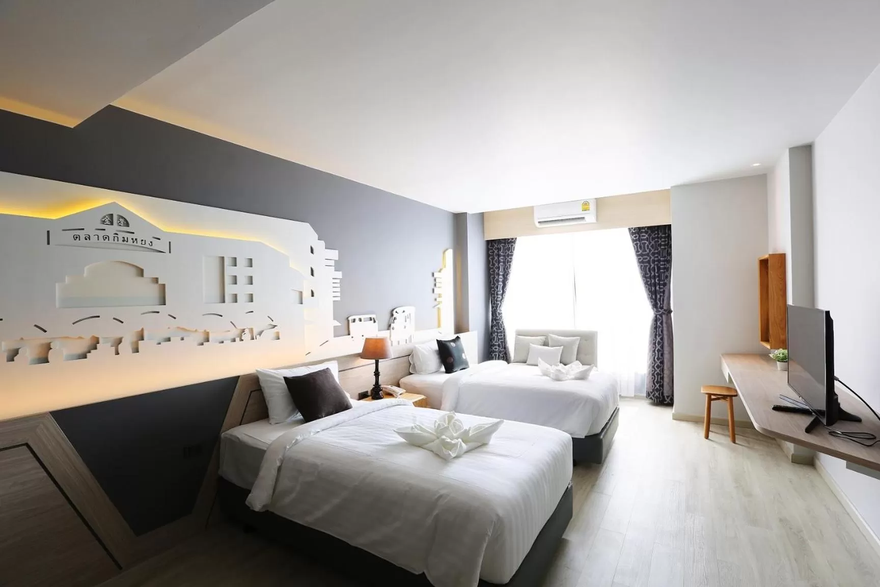 Photo of the whole room, Bed in Hatyai Signature Hotel