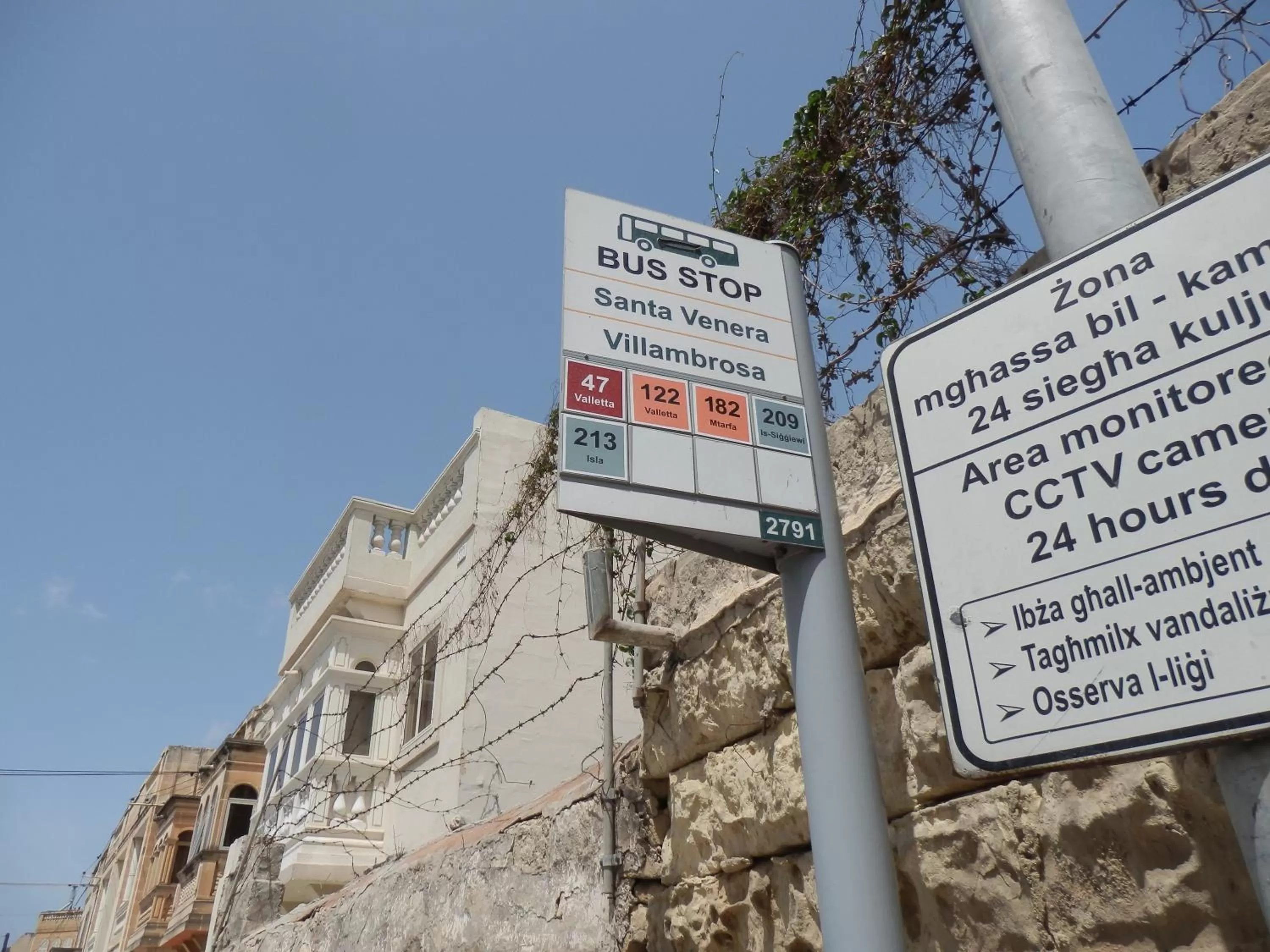 Street view in Black Gold Private Room