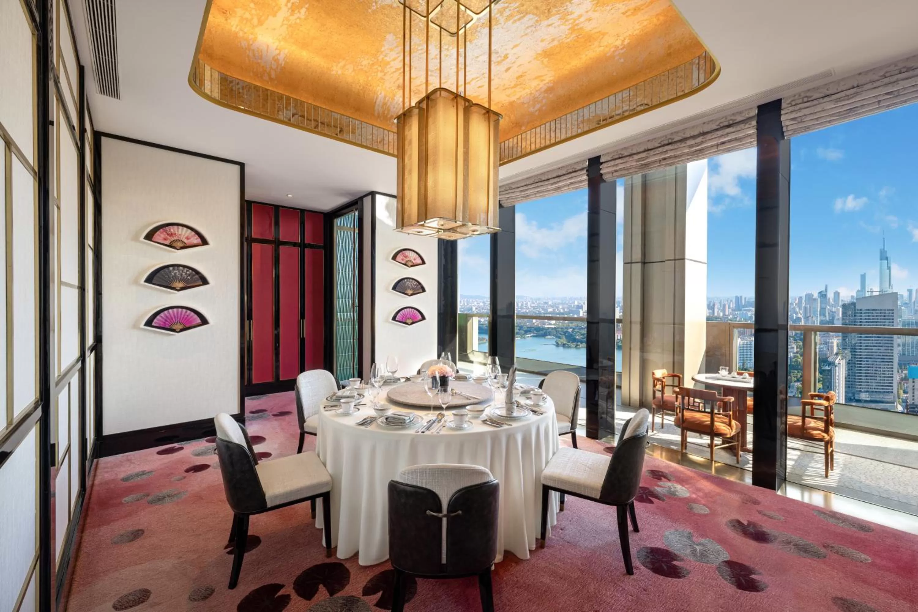 Restaurant/places to eat in Shangri-La Nanjing