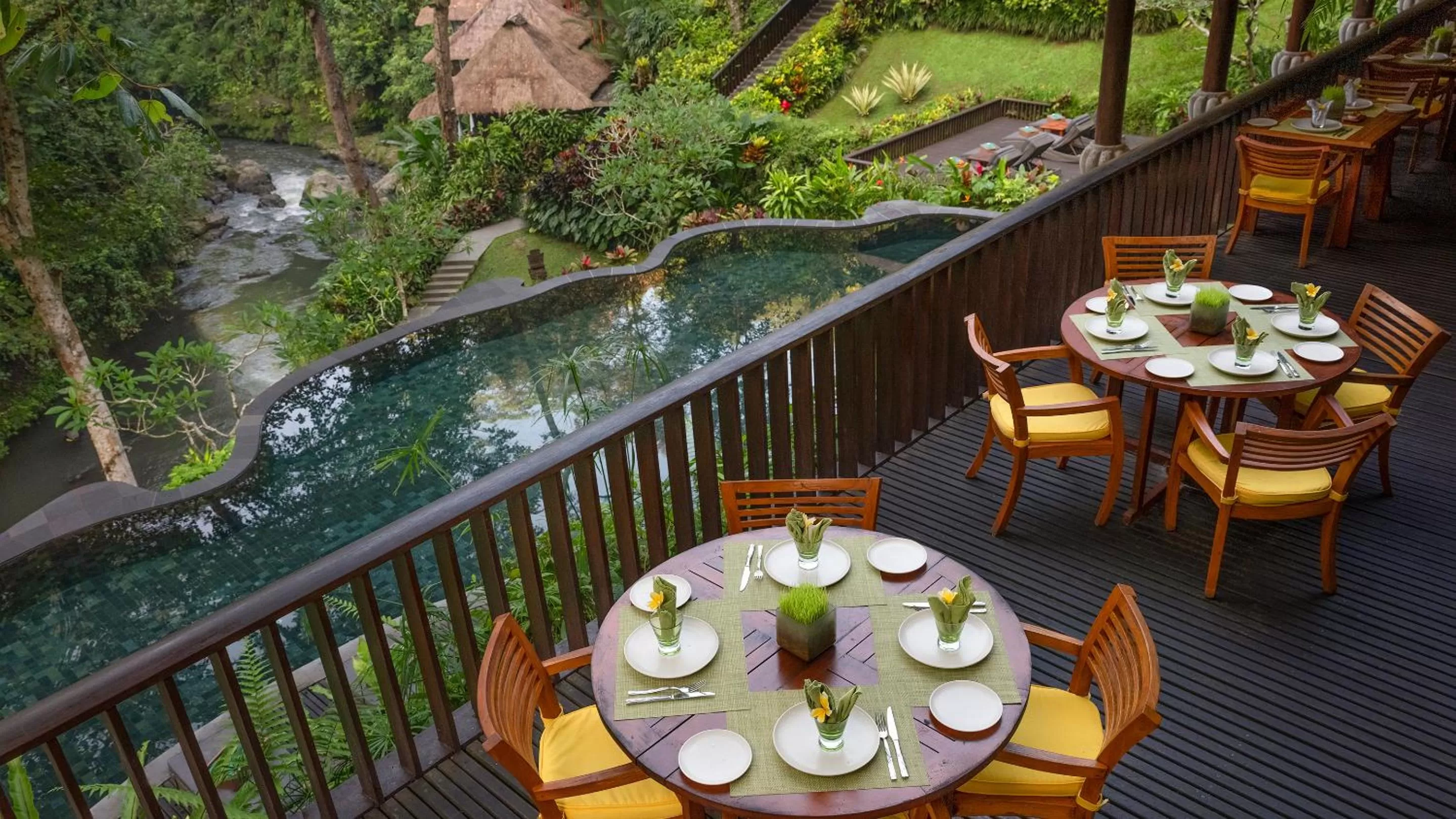 Restaurant/places to eat in Maya Ubud Resort & Spa