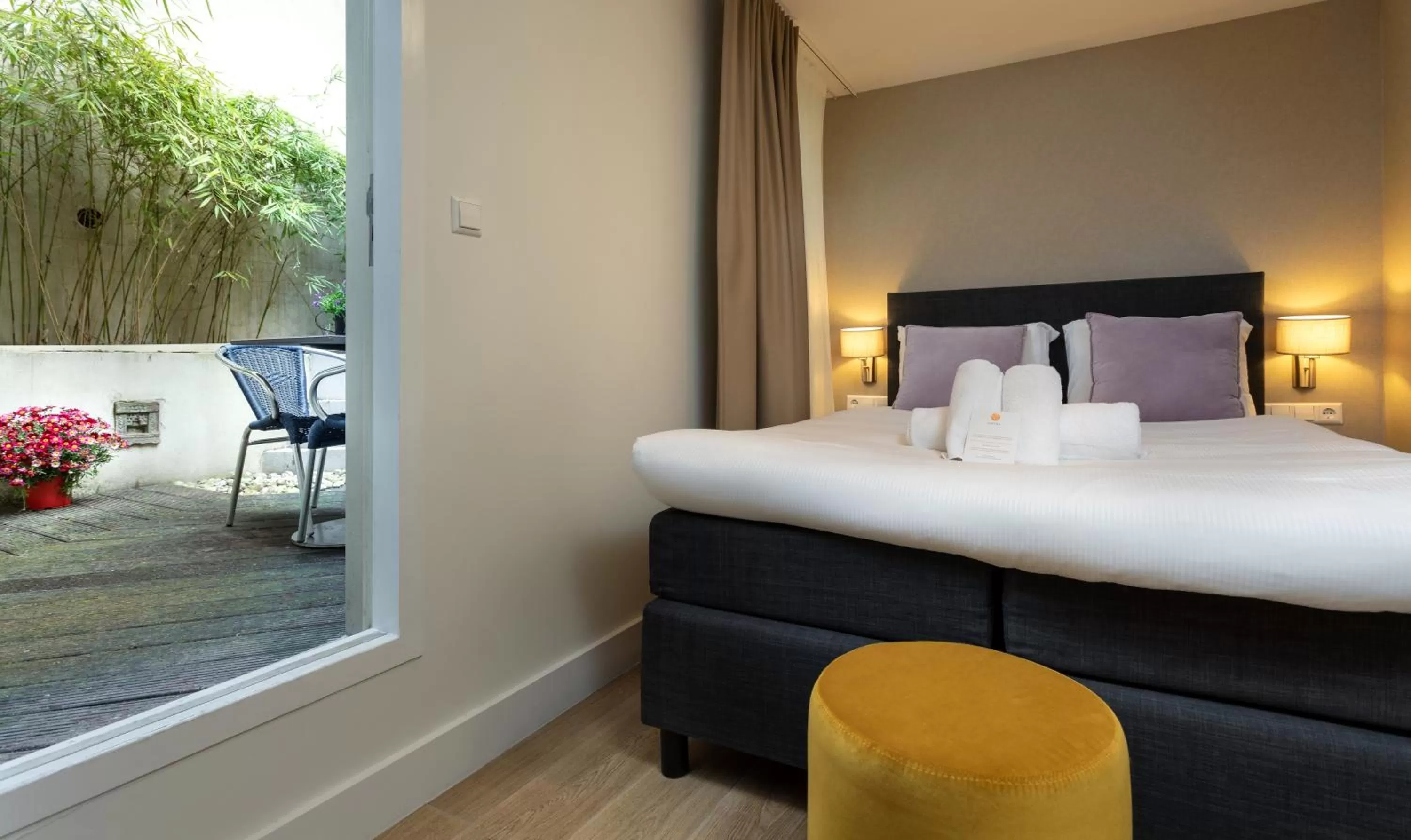 Bed in NL Hotel District Leidseplein