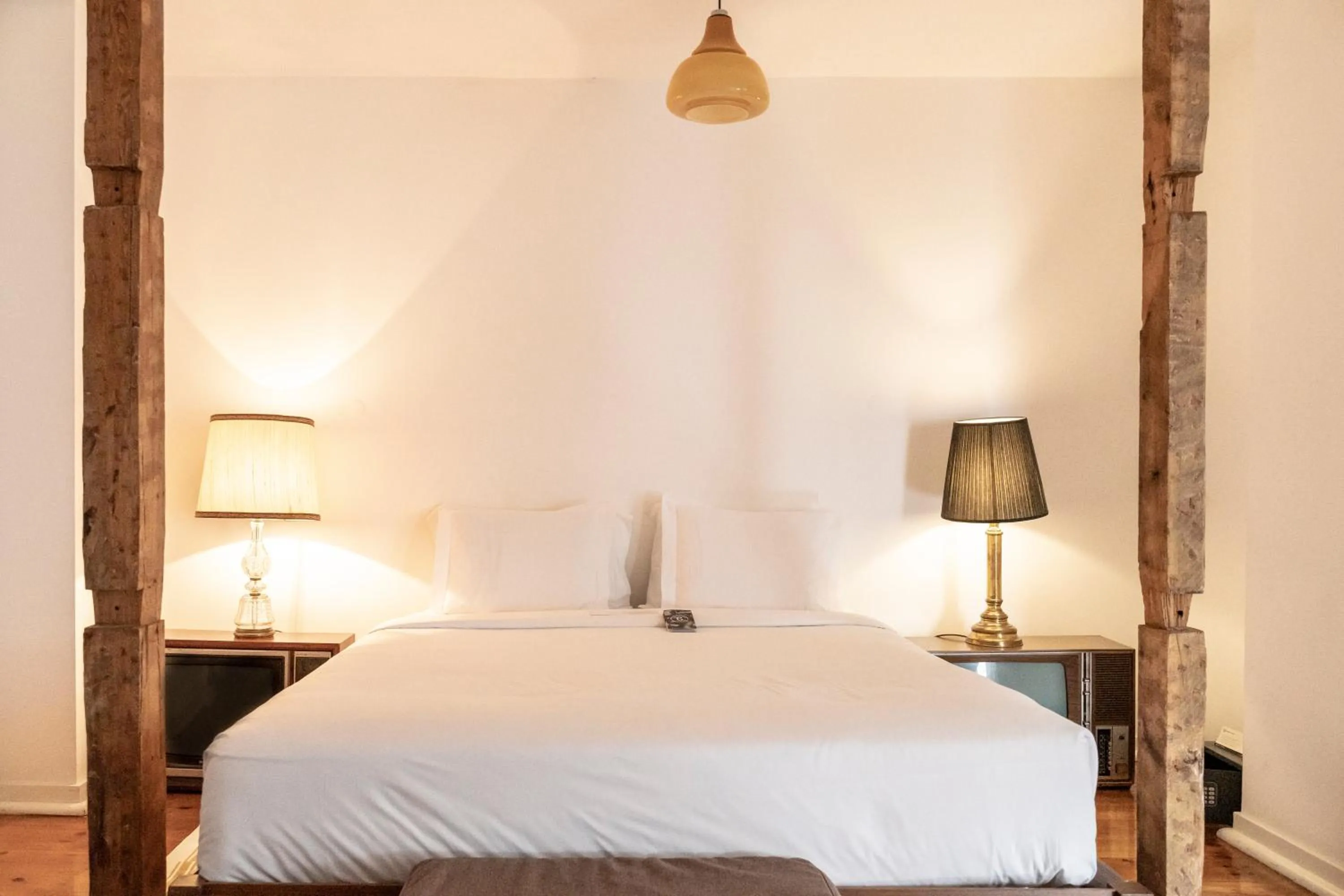 Bed in Independente Príncipe Real