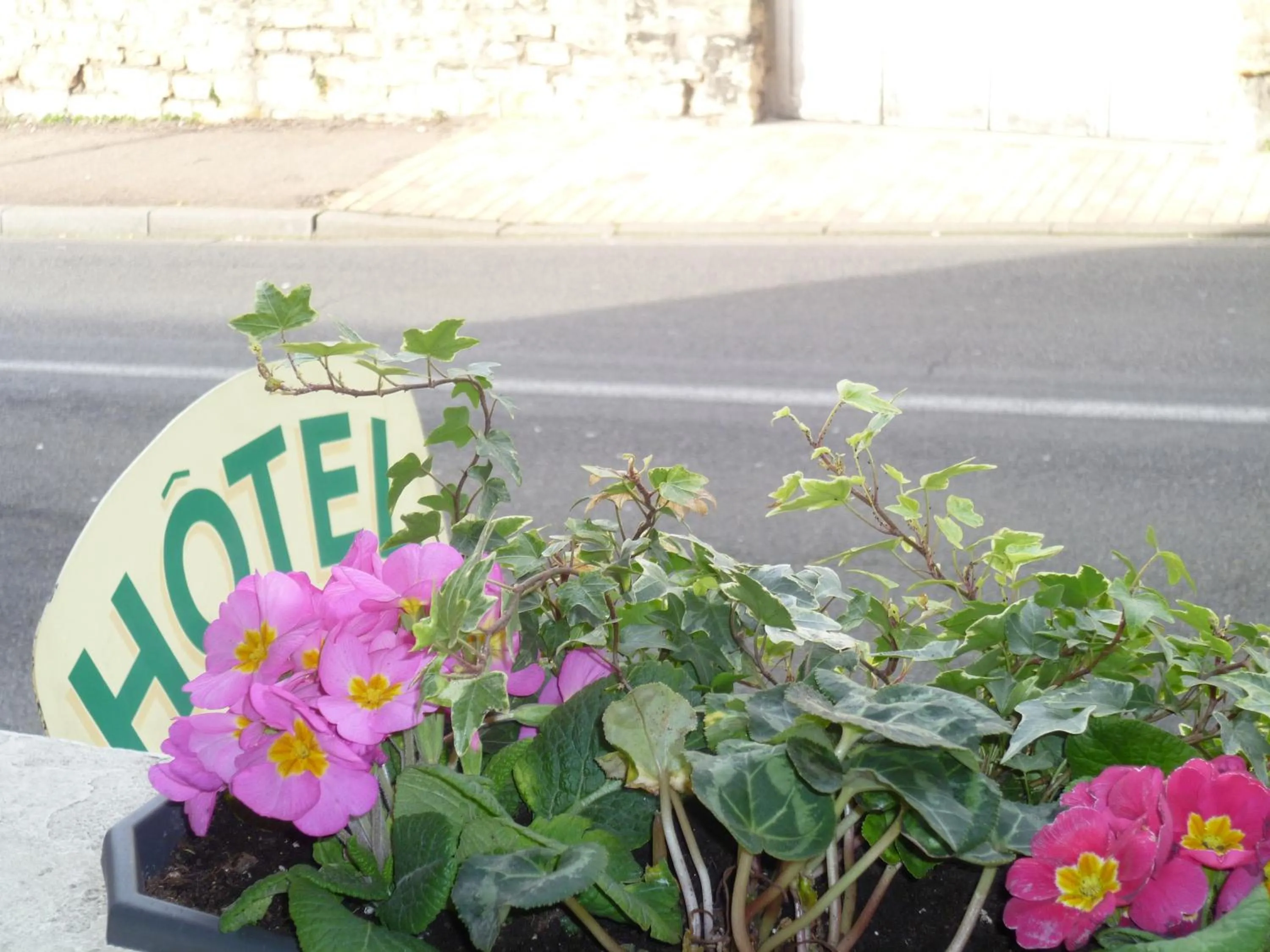 Street view in Hôtel Beauséjour