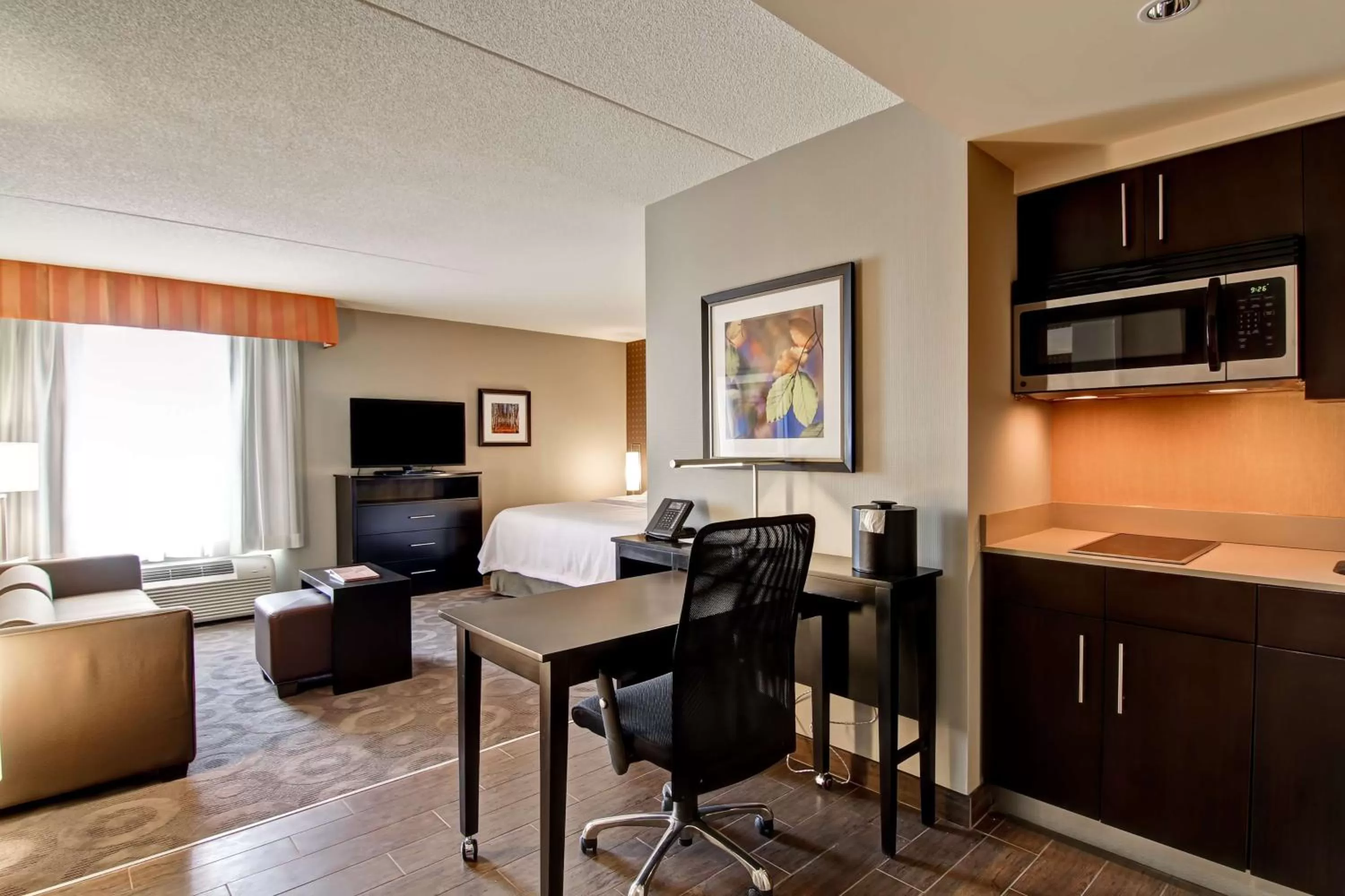 Bedroom in Homewood Suites by Hilton Toronto-Ajax