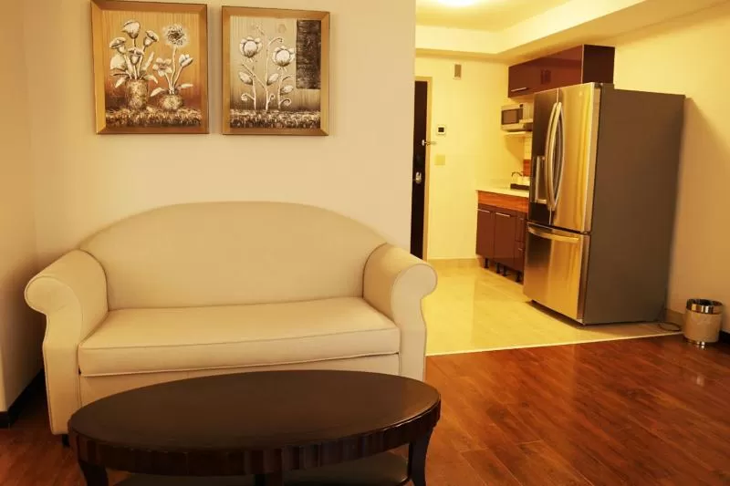 King Suite in Stars Inn and Suites Building A