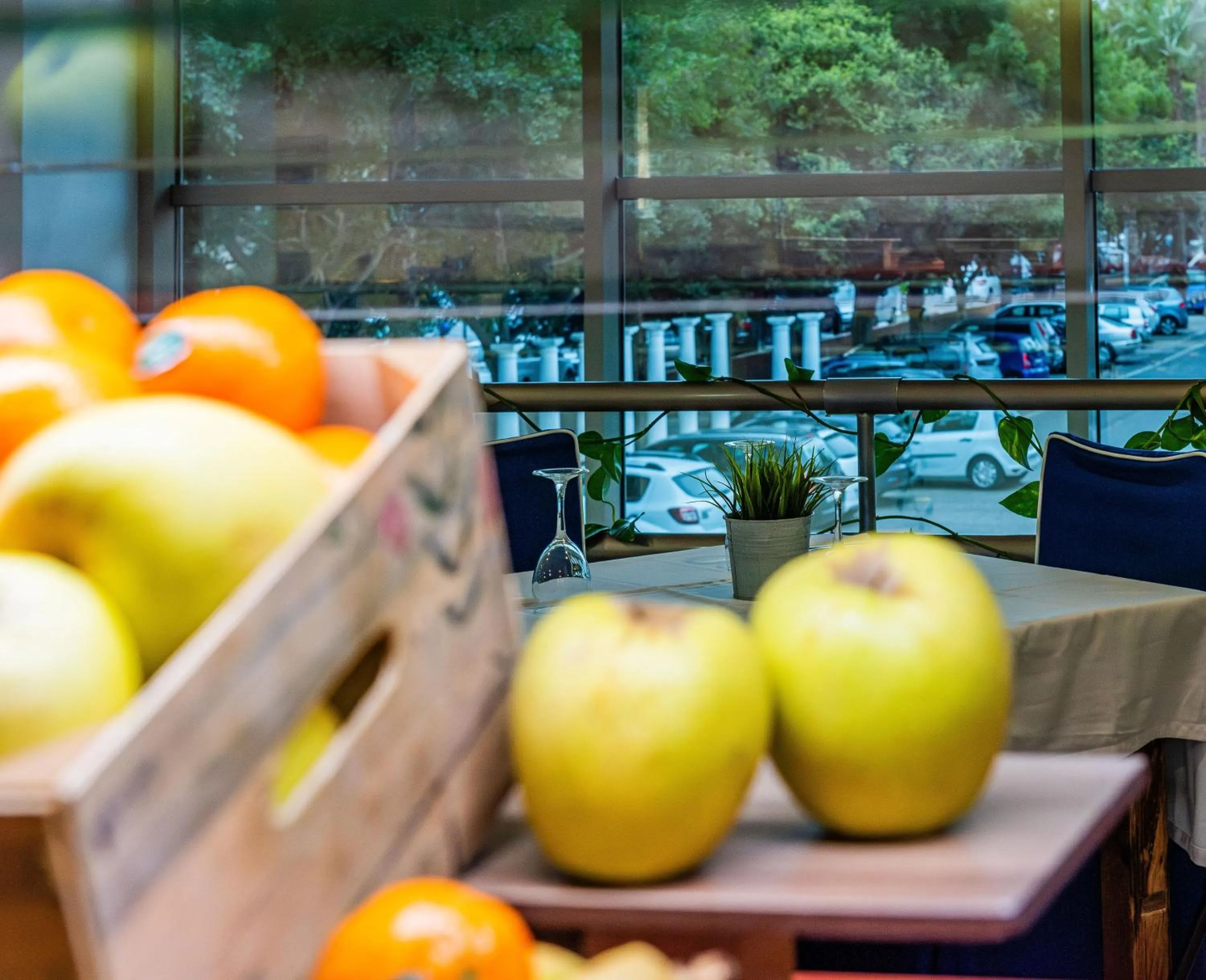 Restaurant/places to eat in Hotel Toboso Almuñécar