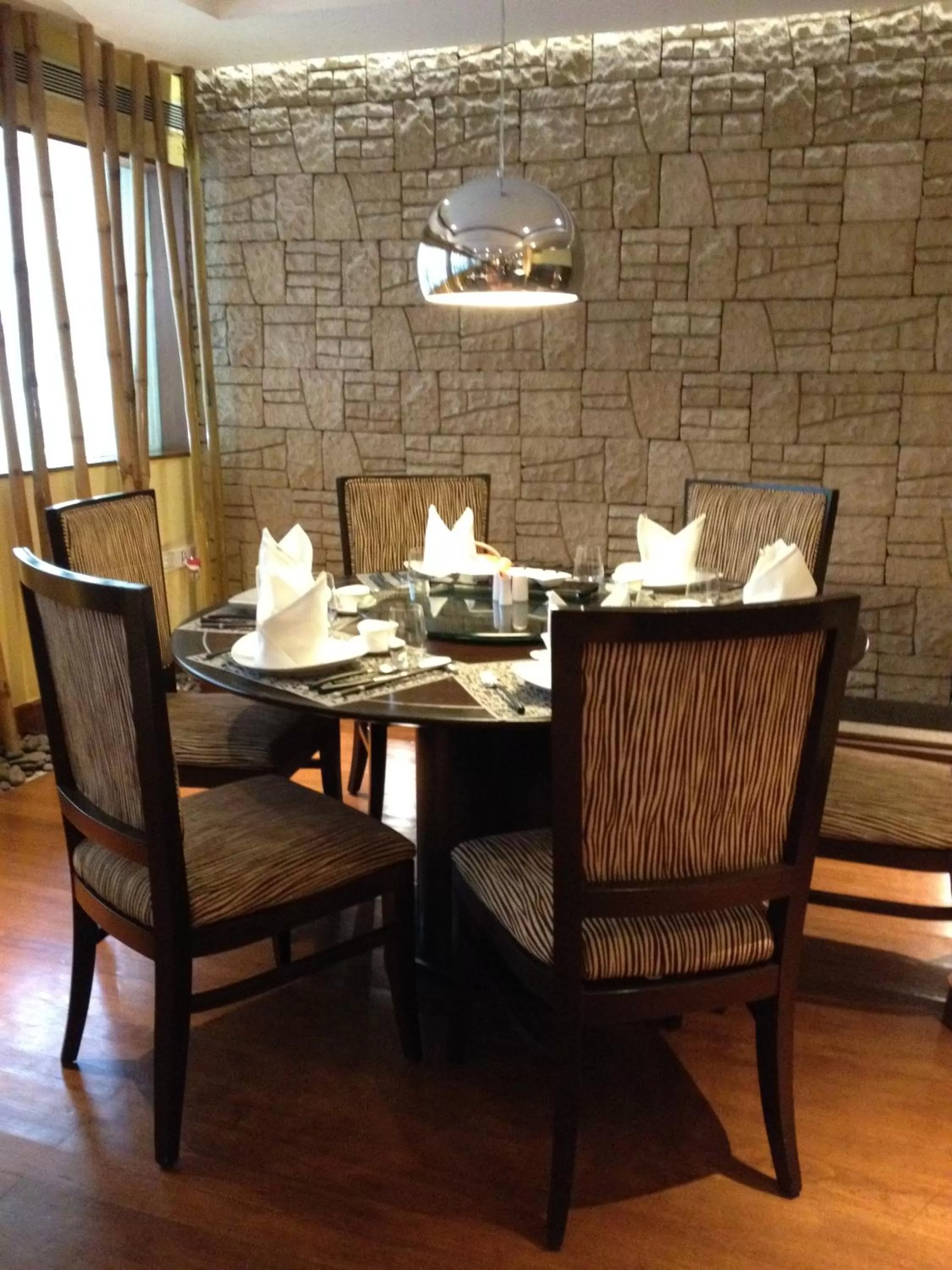 Restaurant/places to eat in Blue Diamond Pune IHCL SeleQtions